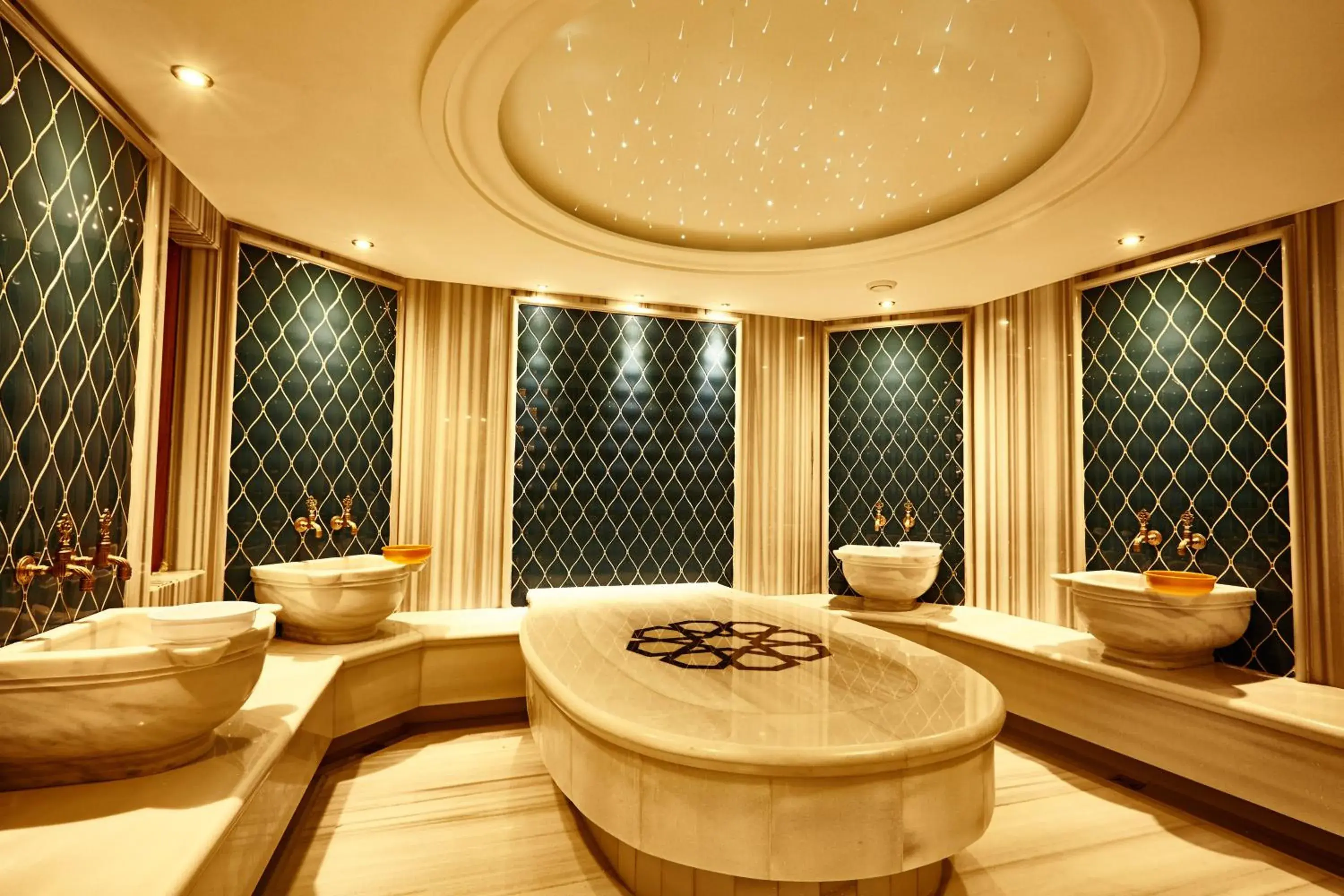 Public Bath in Beethoven Hotel - Special Category