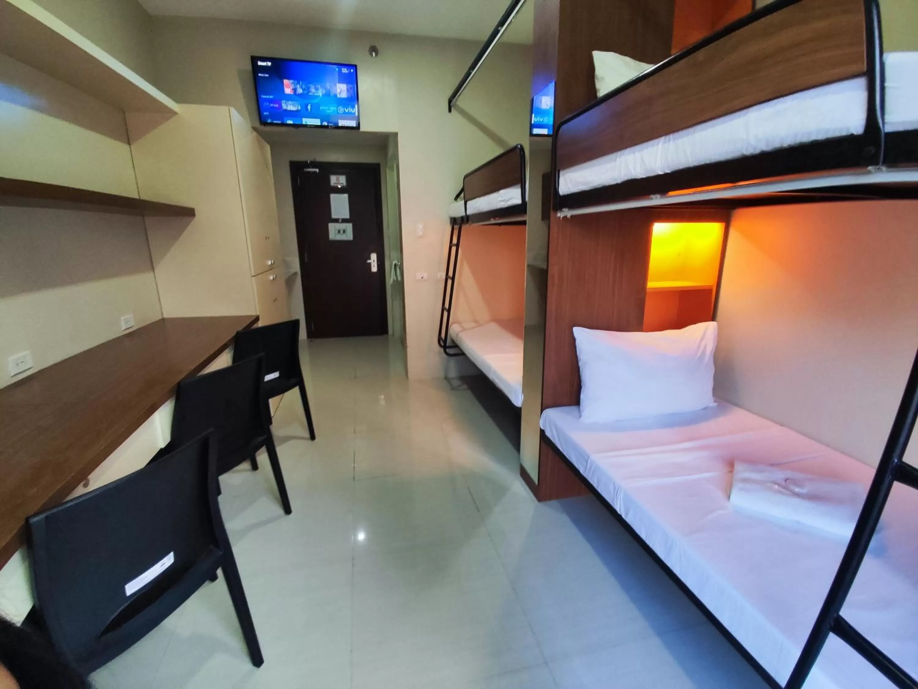 Bed in G Square Residences