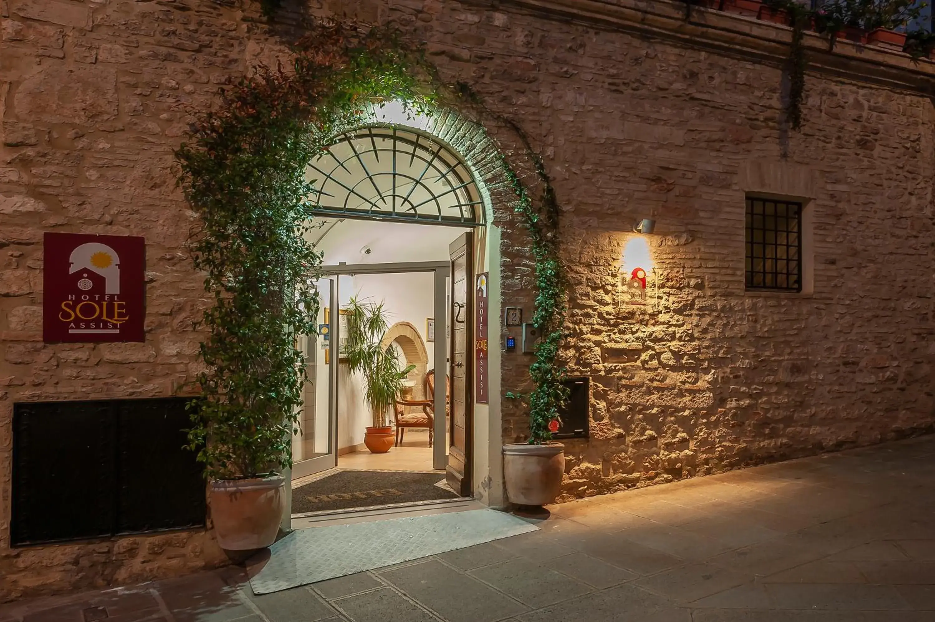 Facade/entrance in Hotel Sole