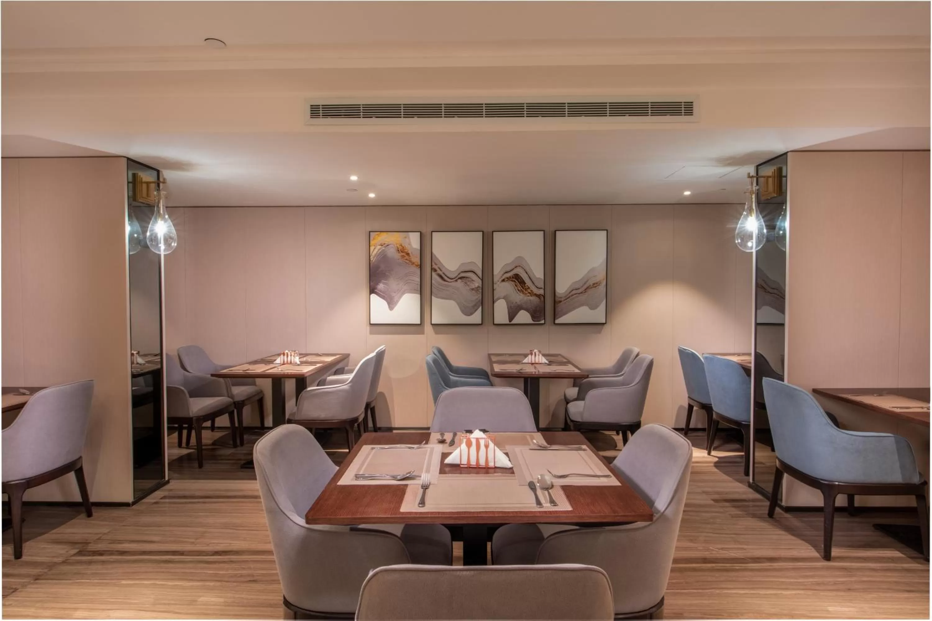 Restaurant/places to eat in Aber Abha