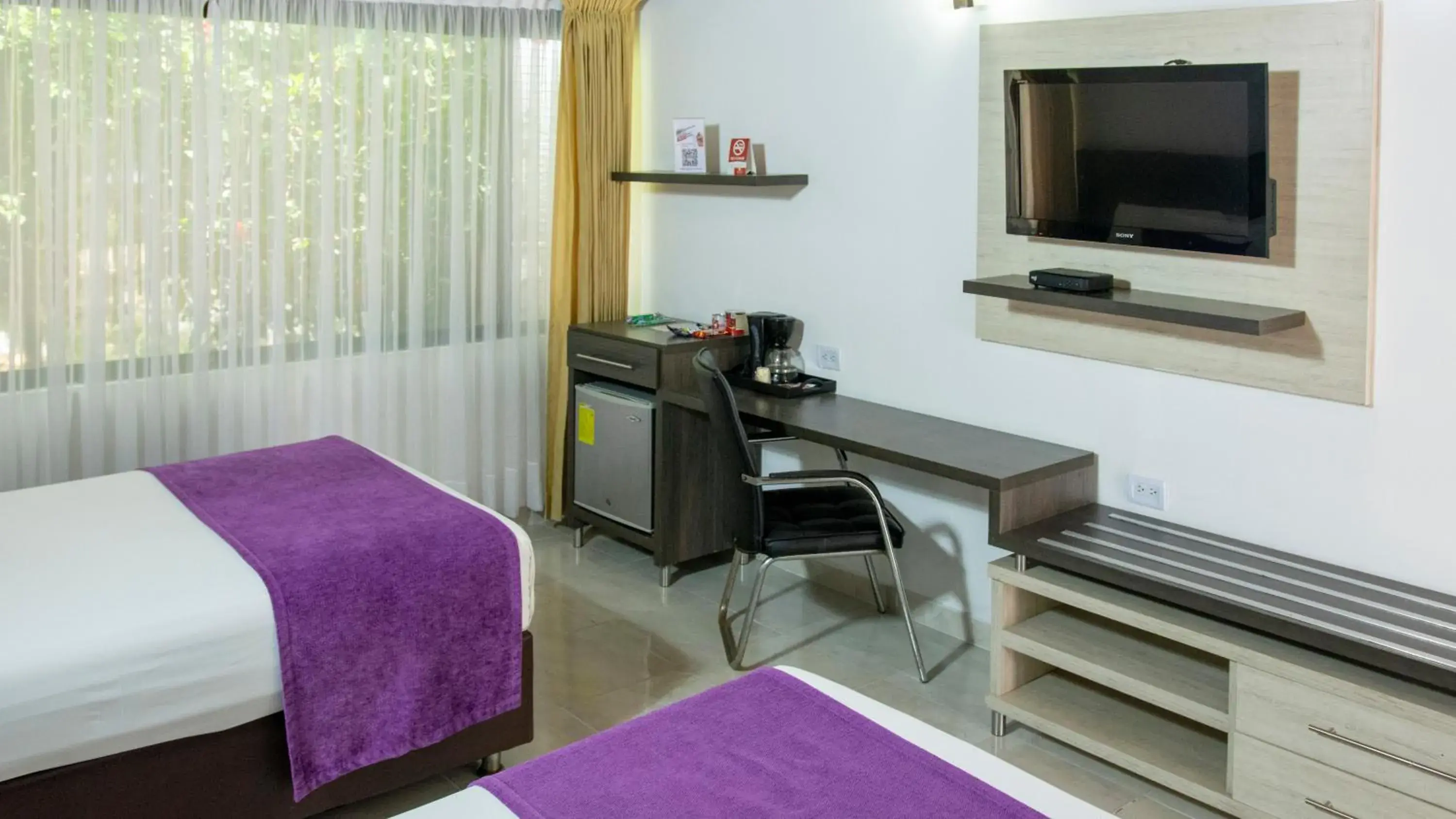 Double Room with Two Double Beds in Hotel San Juan Internacional Double Room with Two Double Beds in Hotel San Juan Internacional