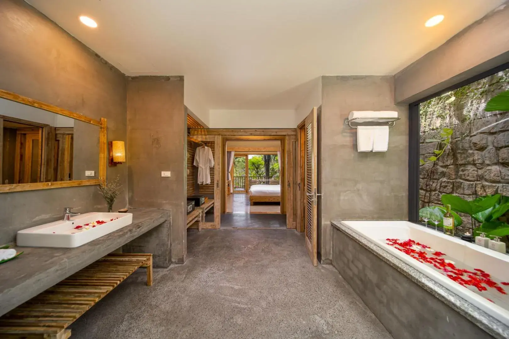 Bathroom in Lahana Resort Phu Quoc & Spa