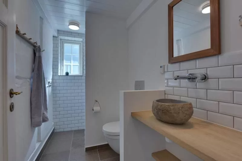 Shower in Hørhavegården B&B