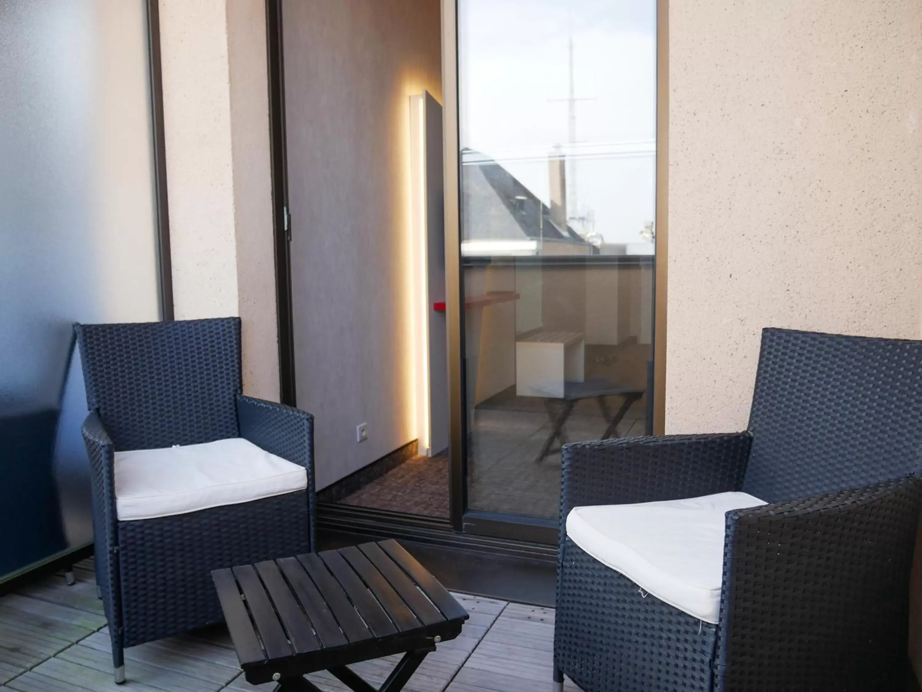 Property building, Seating Area in ibis Styles Poitiers Centre