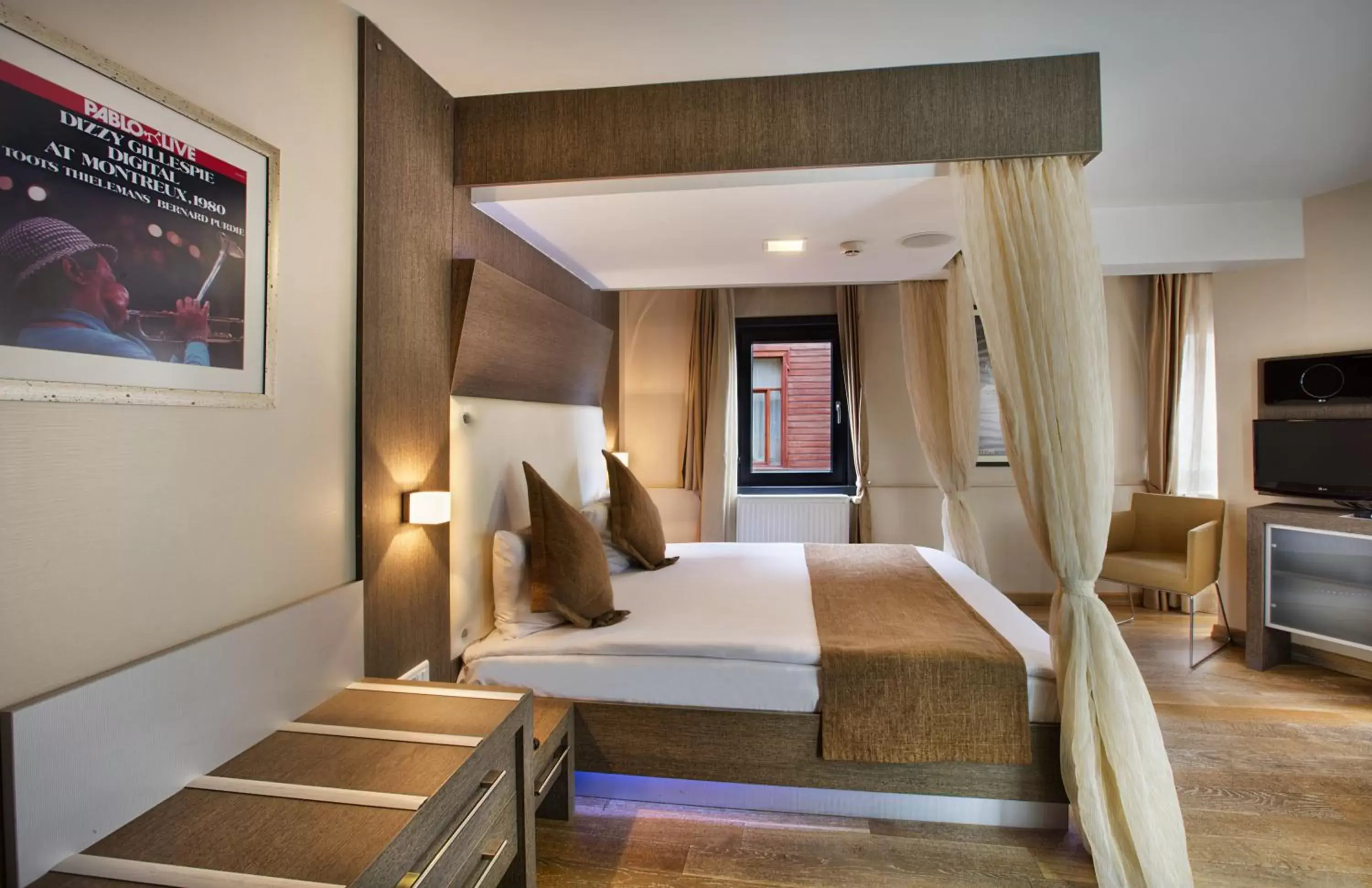 Bedroom, Bed in Jazz Hotel Nisantasi