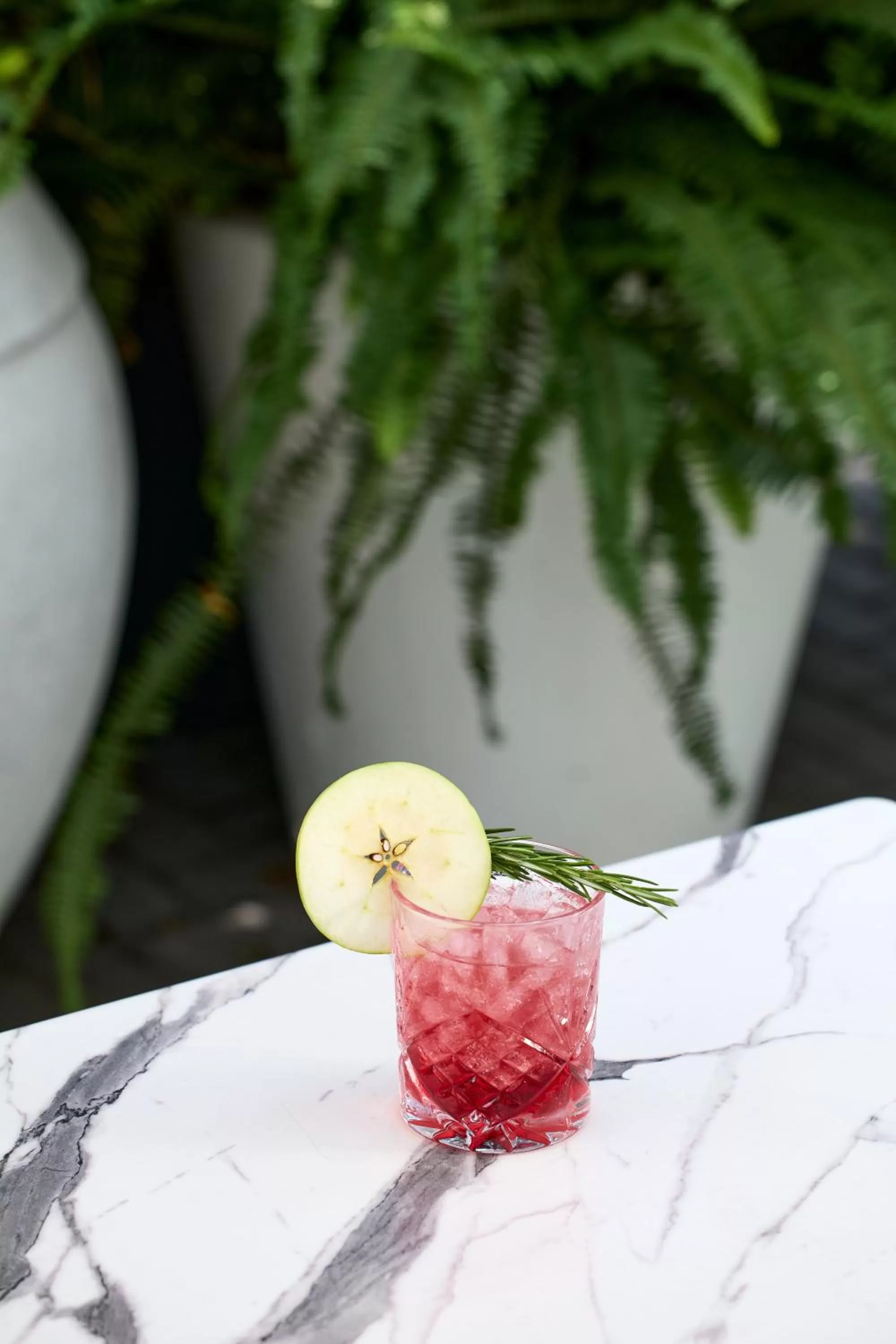 Lounge or bar in Kimpton Banneker Hotel by IHG