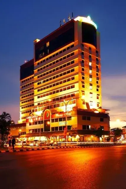 Facade/entrance, Property Building in Premier Hotel Sibu