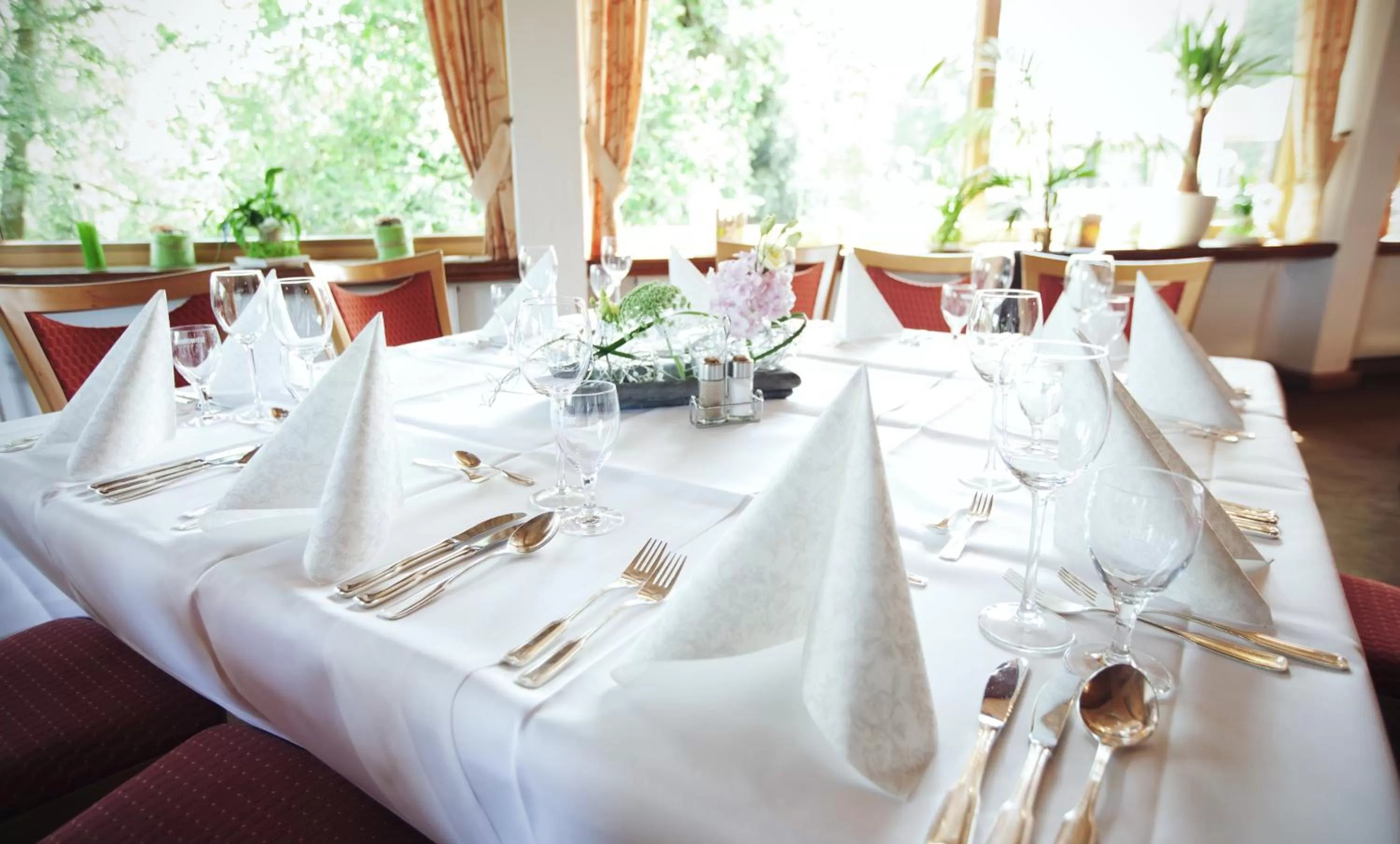 Restaurant/places to eat in Hotel Bergschlößchen