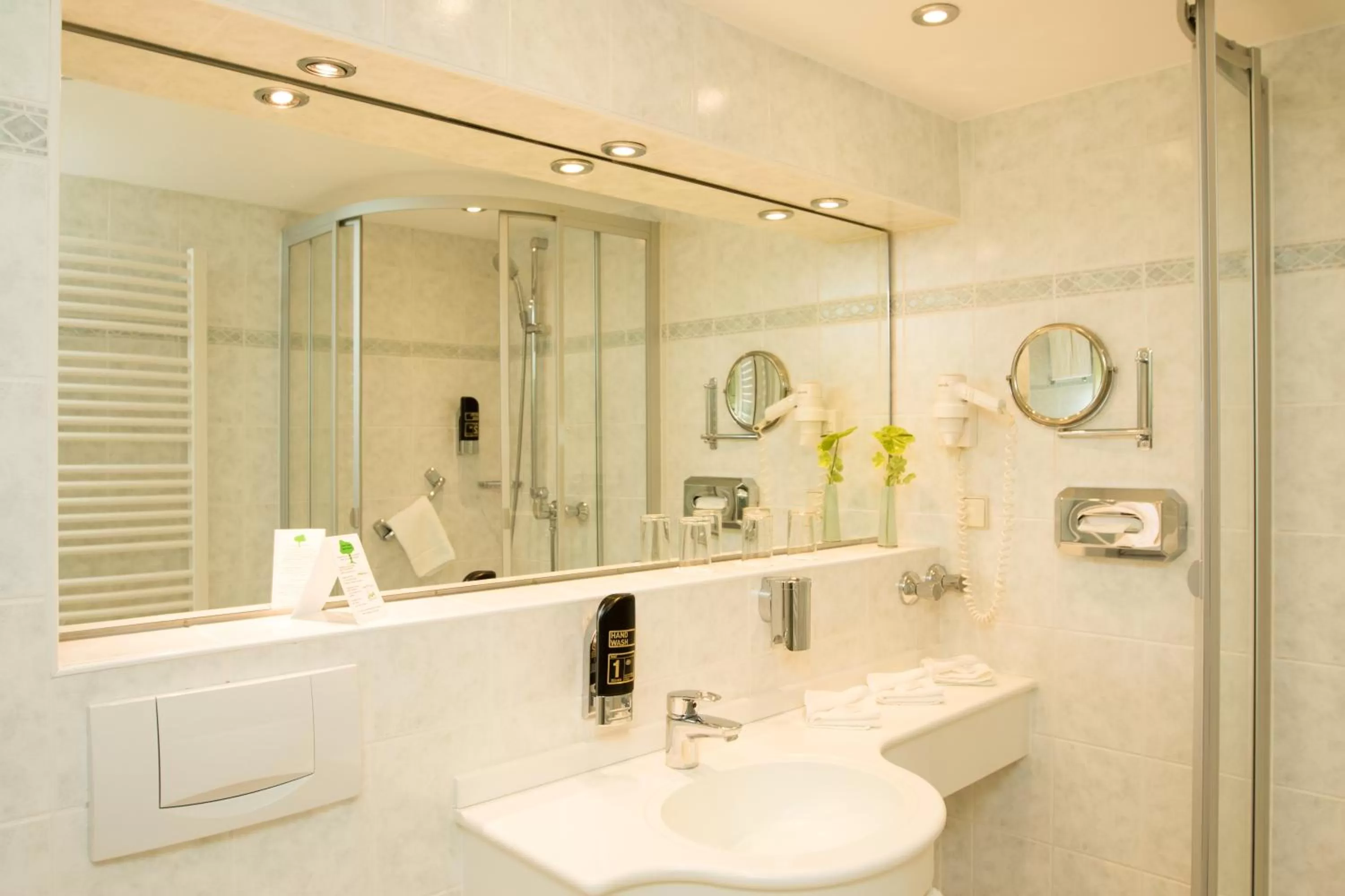 Bathroom in Hotel Stadt München