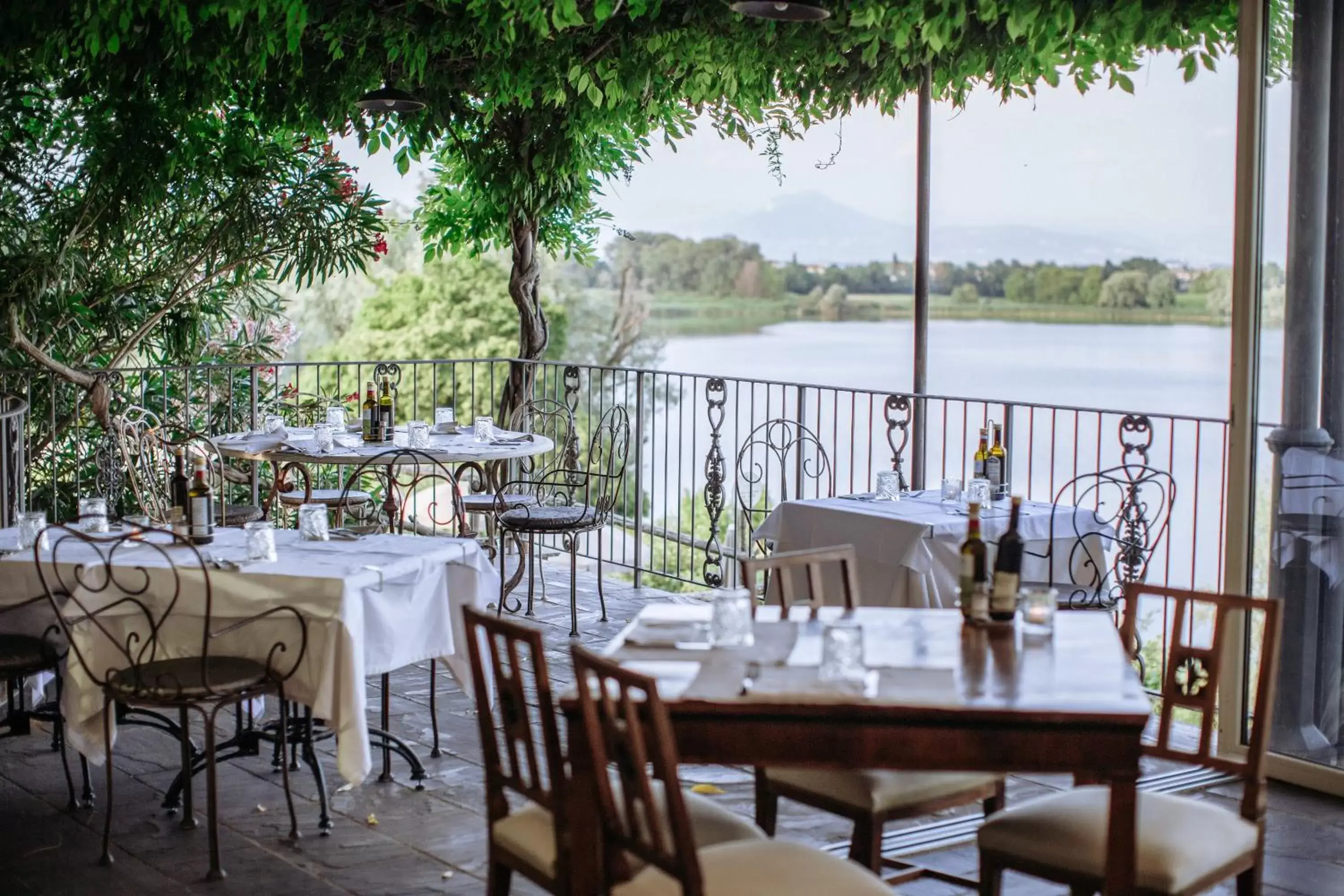 Restaurant/Places to Eat in Le Ali Del Frassino