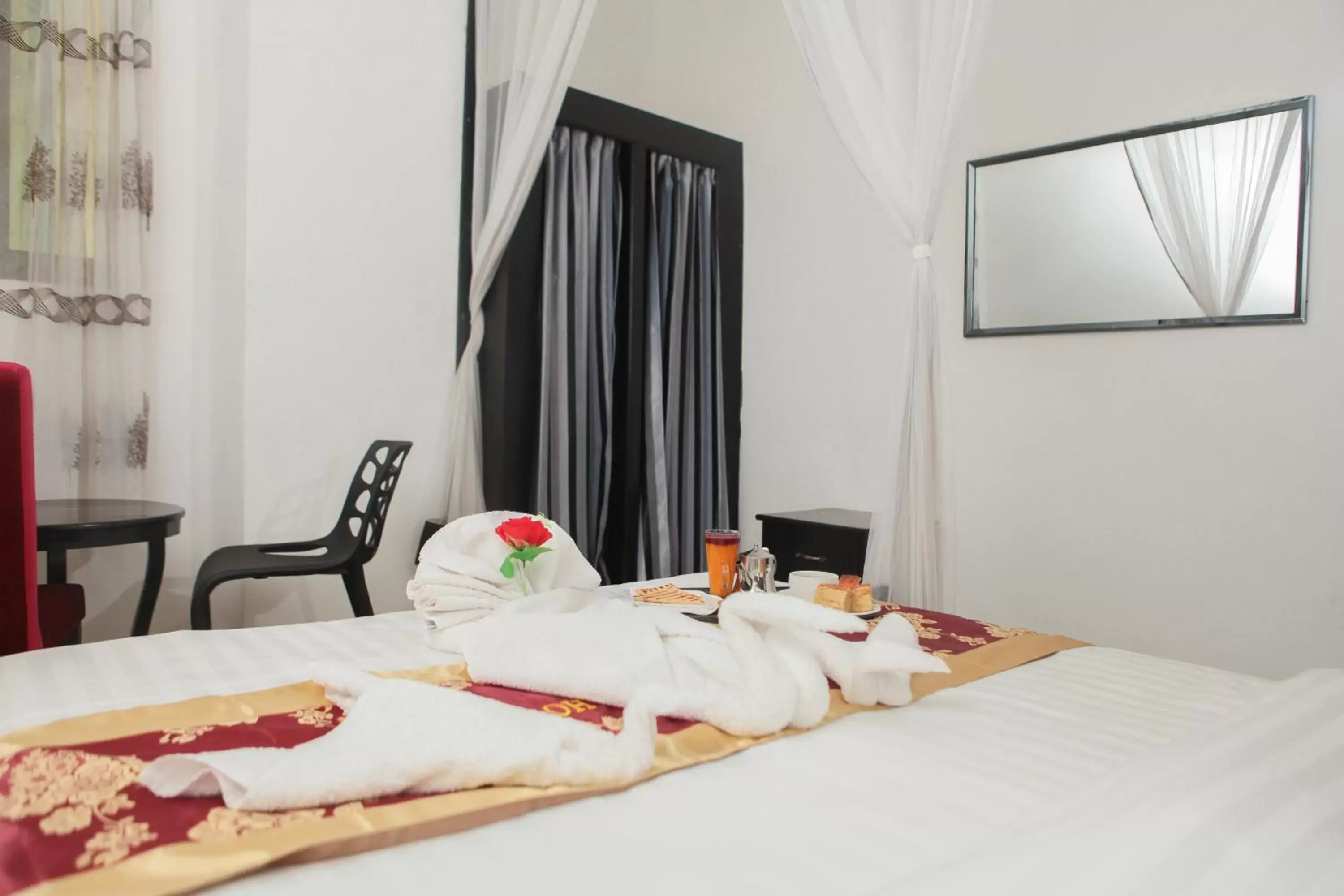 Executive Suite with Terrace - single occupancy in Hotel Kangaroo Bujumbura Executive Suite with Terrace - single occupancy in Hotel Kangaroo Bujumbura