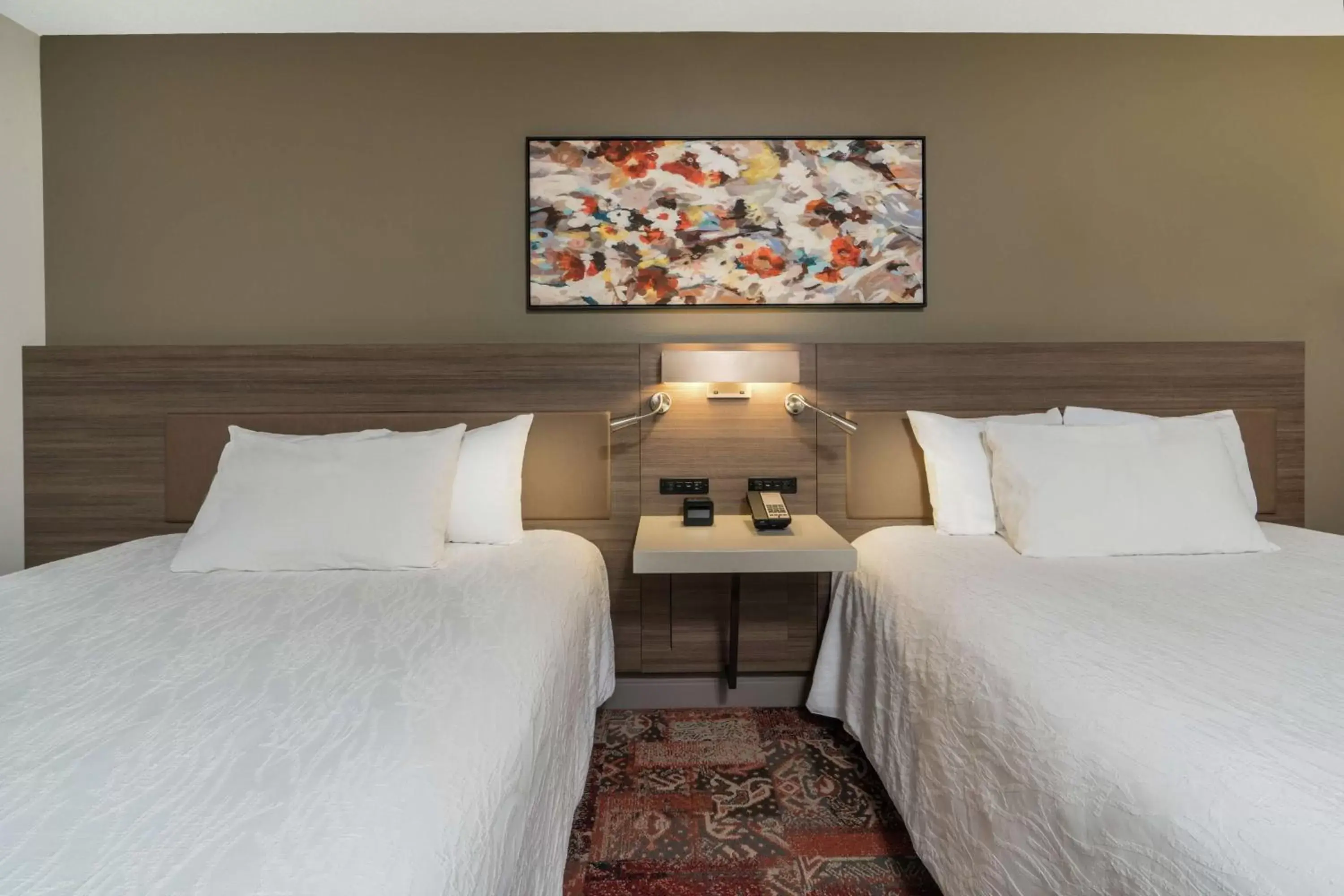 Bed in Hilton Garden Inn Syracuse