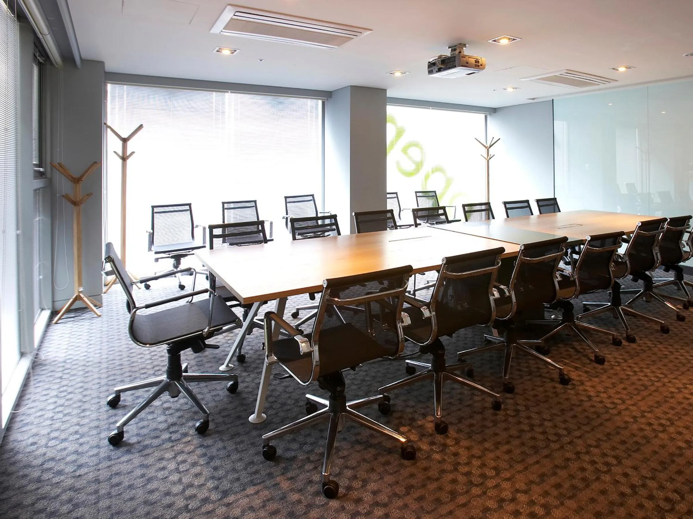 Business facilities in La Casa Hotel Seoul