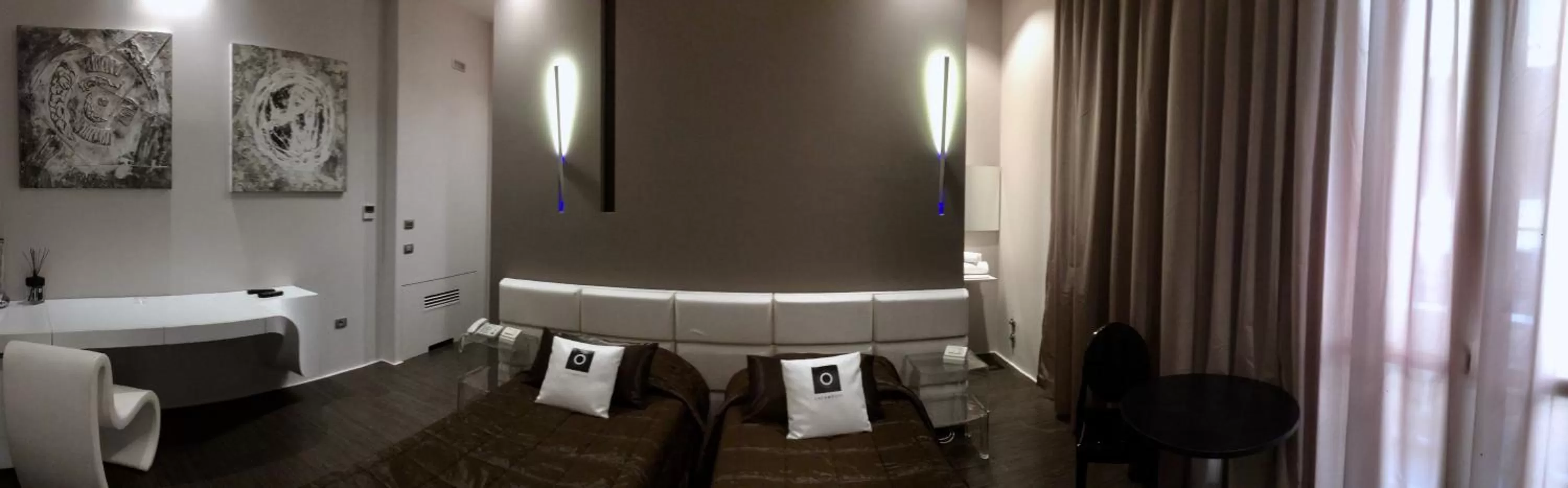 Bed in Le Camp Suite & Spa