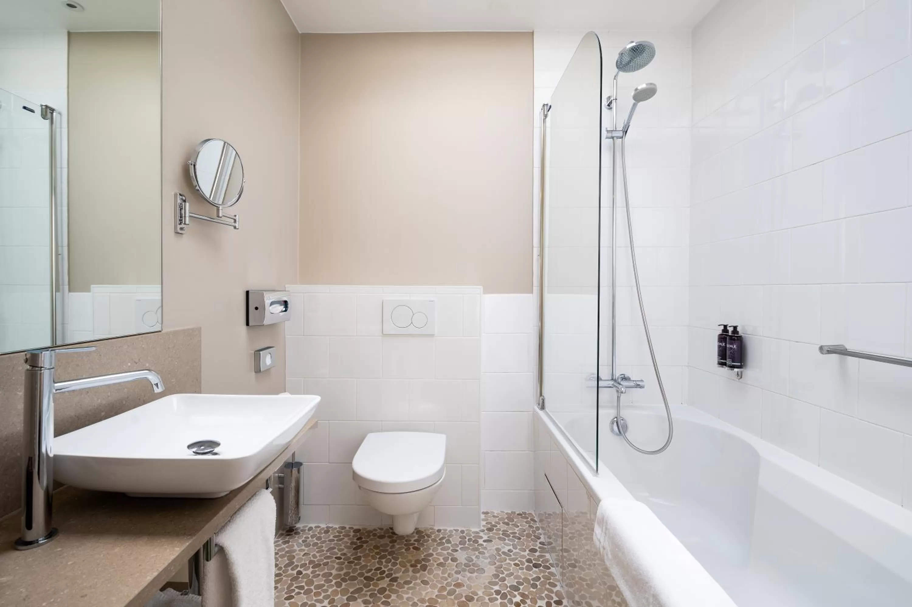 Bathroom in Hotel Made In Louise