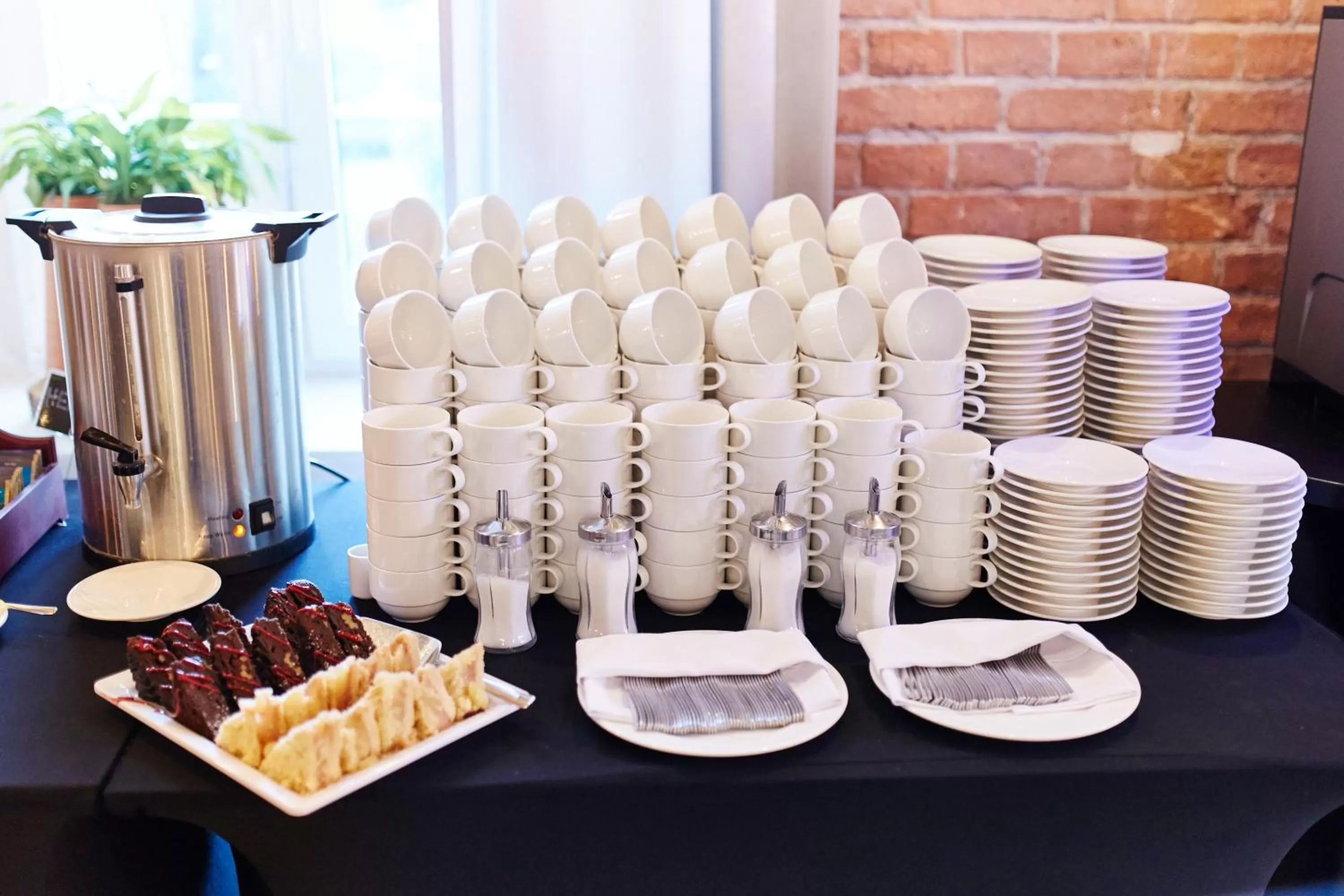 Breakfast in Koszary Arche Hotel