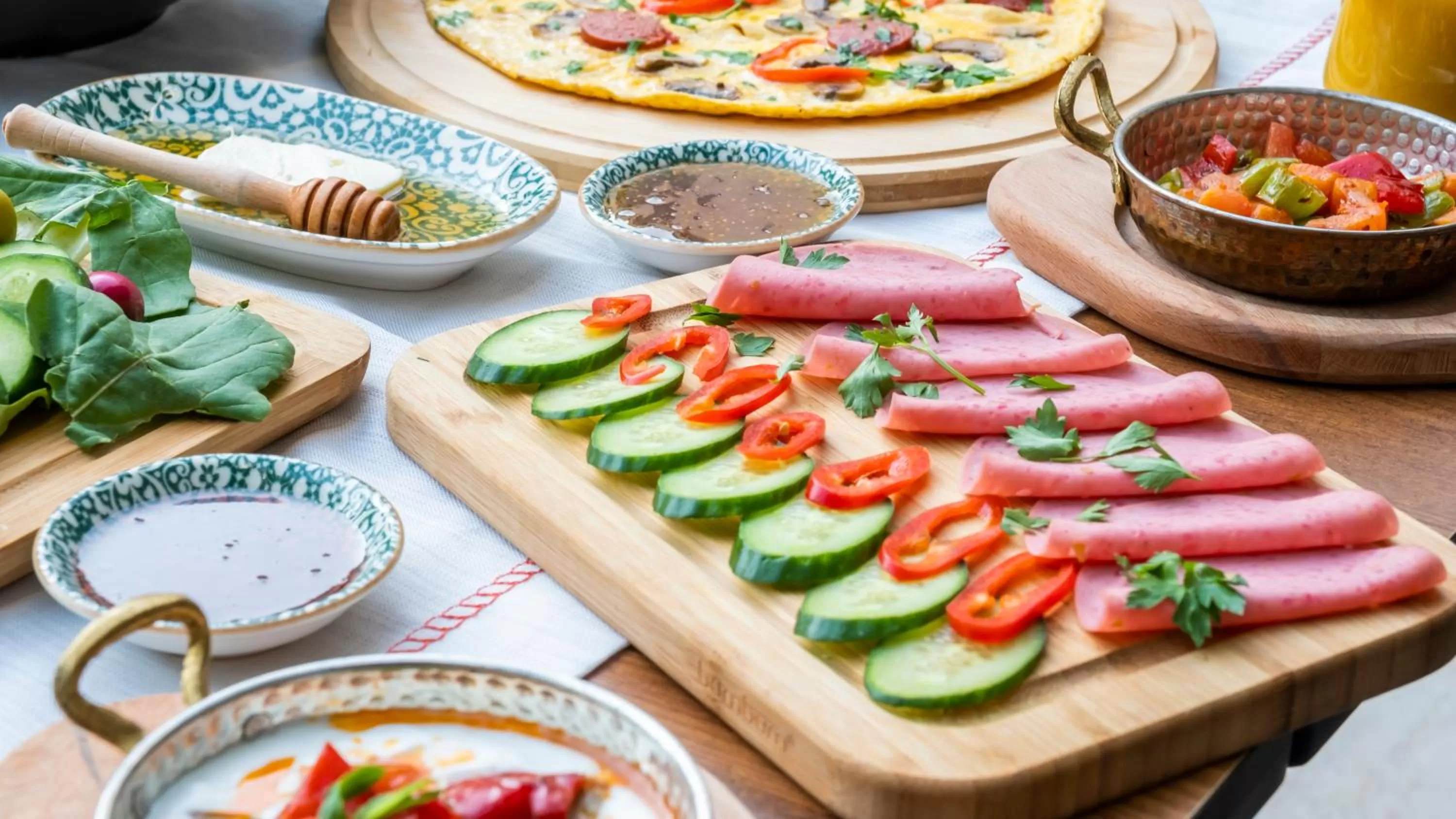 Breakfast, Food in Ariel Hotel Alaçatı