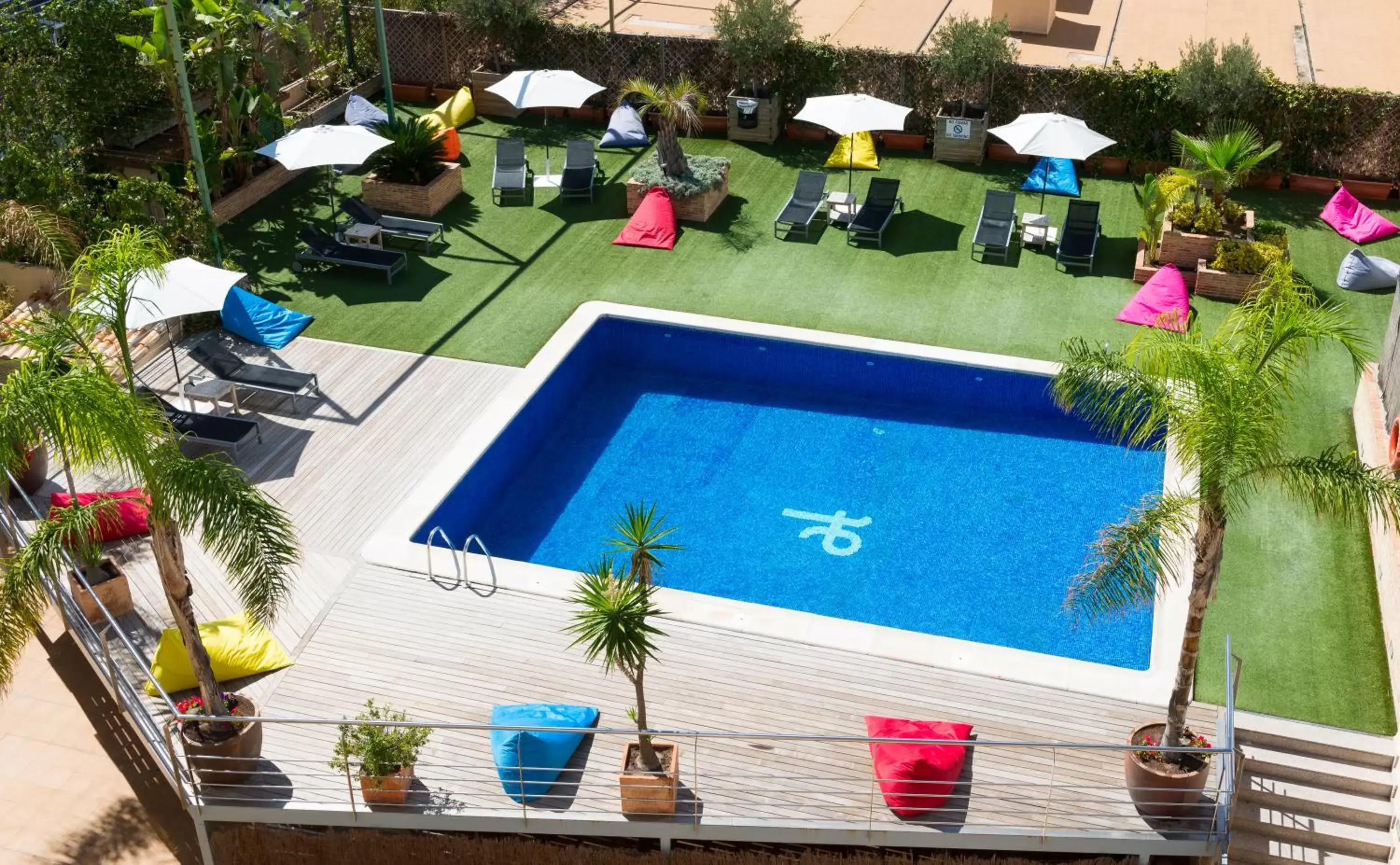 Garden view, Pool View in Port Feria Valencia