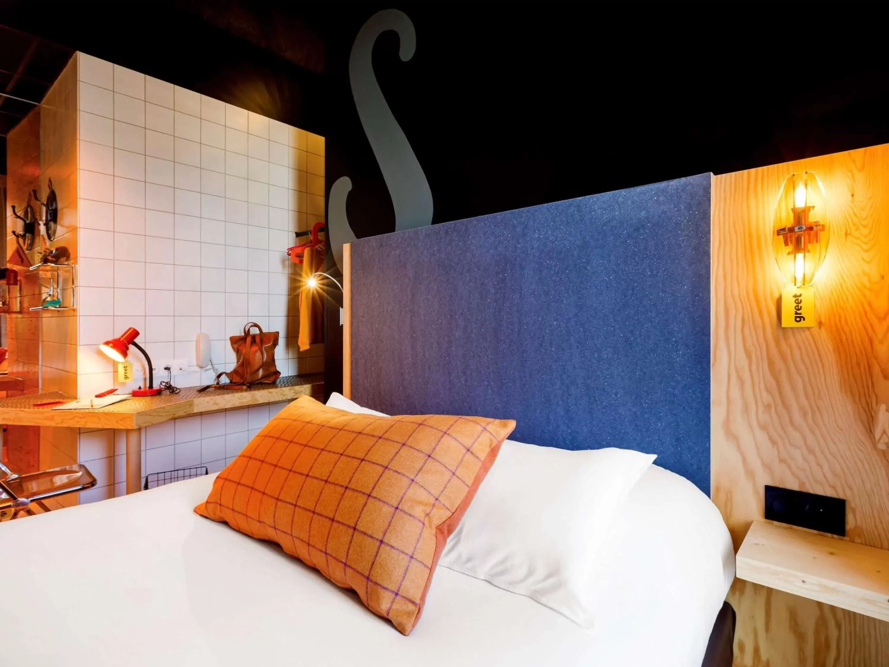 Bedroom, Bed in Greet Hotel Lyon Confluence Bedroom, Bed in Greet Hotel Lyon Confluence