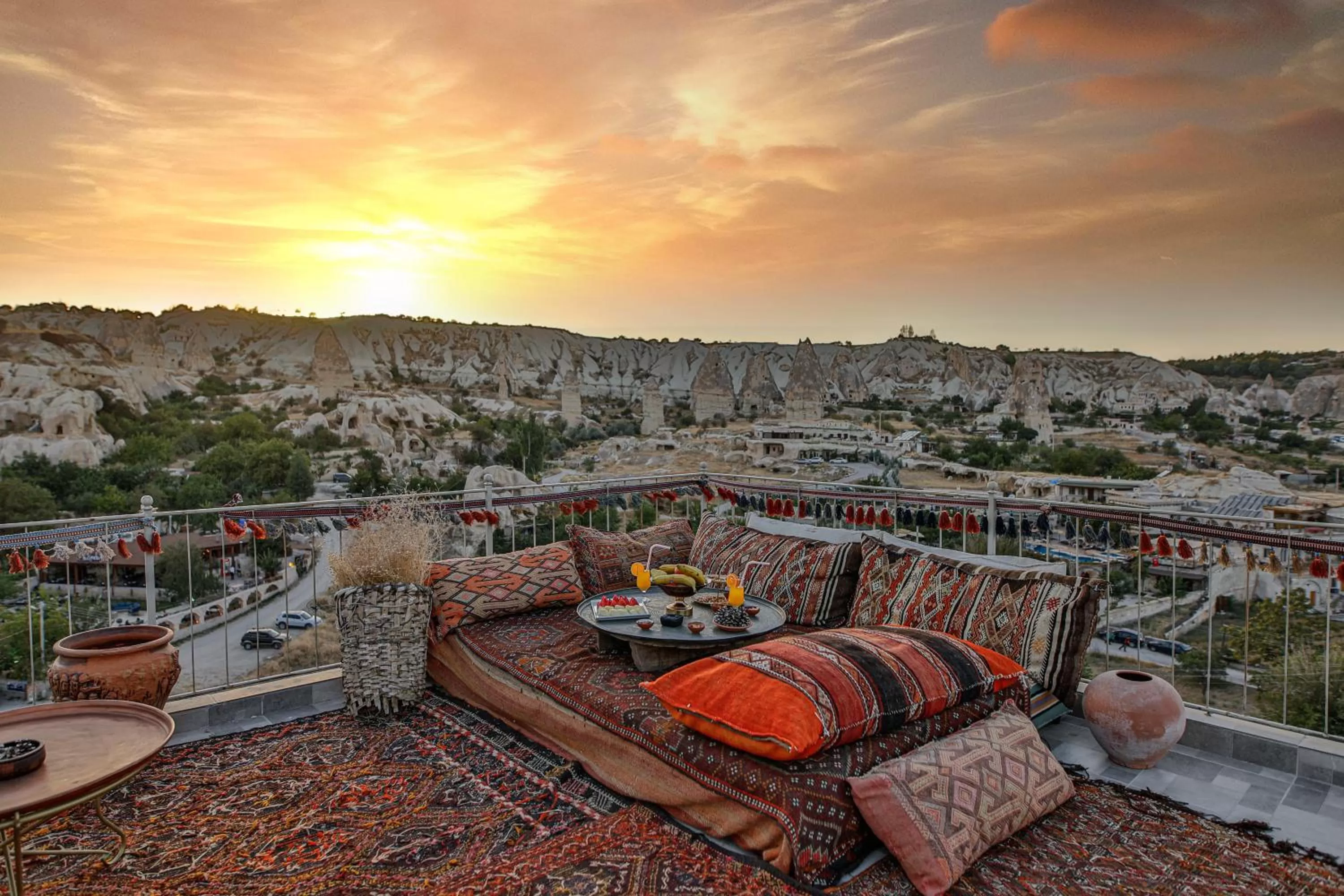 Natural landscape in Şah Saray Cave Suites Halal Hotel