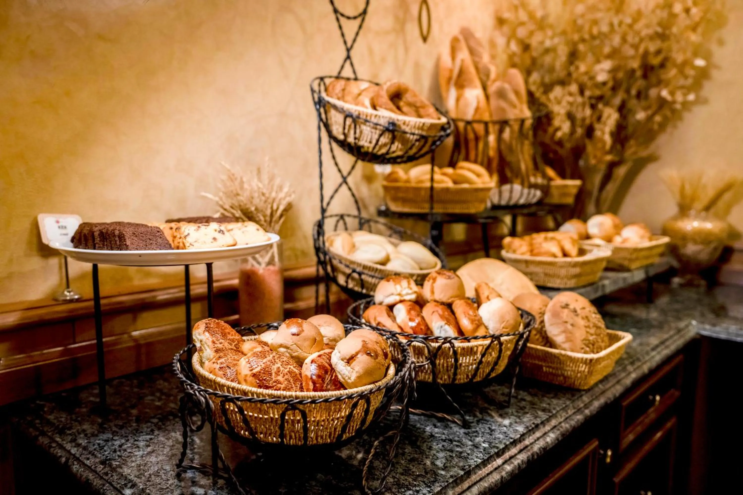 Food and drinks in The Central Palace Taksim