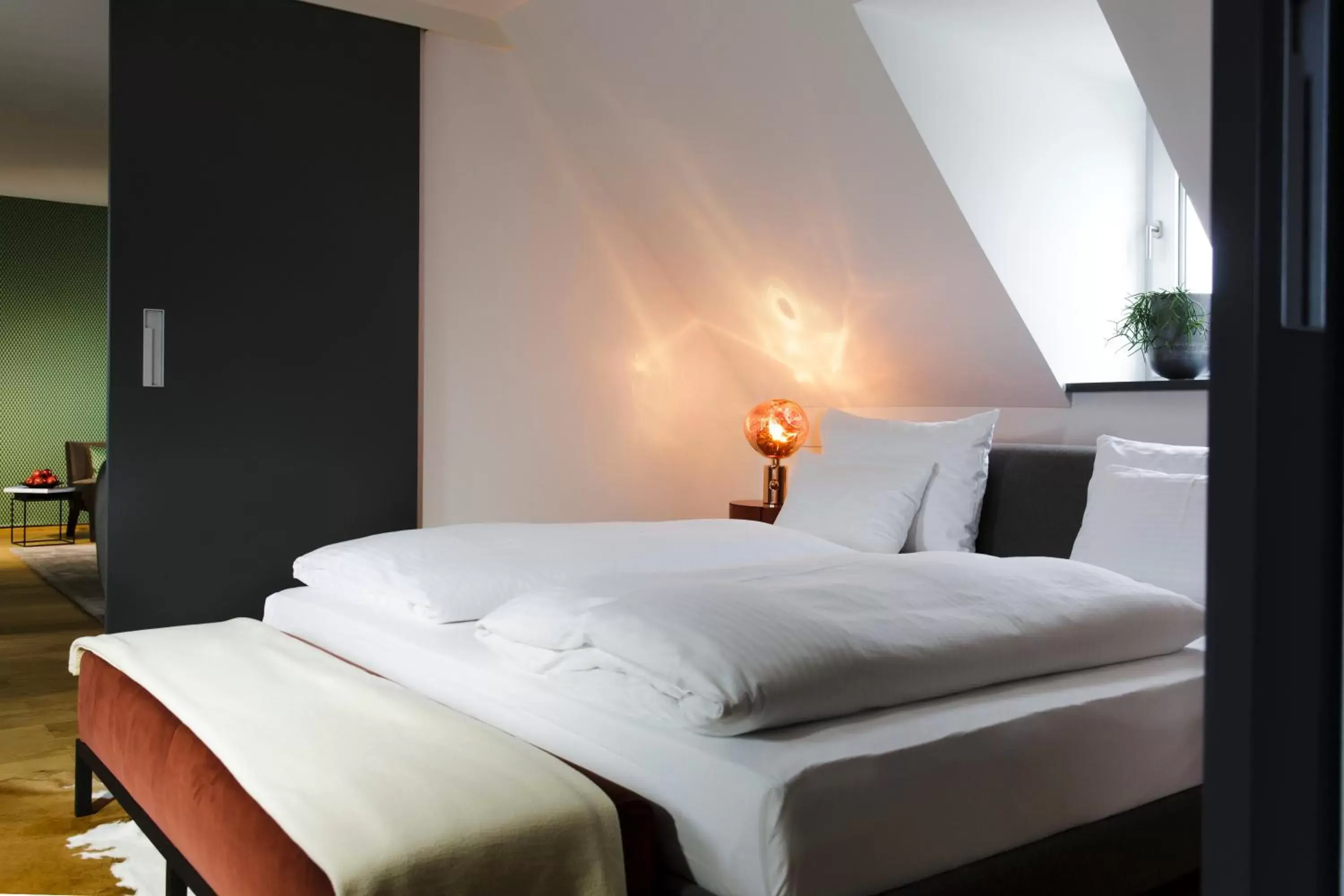 Bedroom, Bed in Hotel Maximilian’s