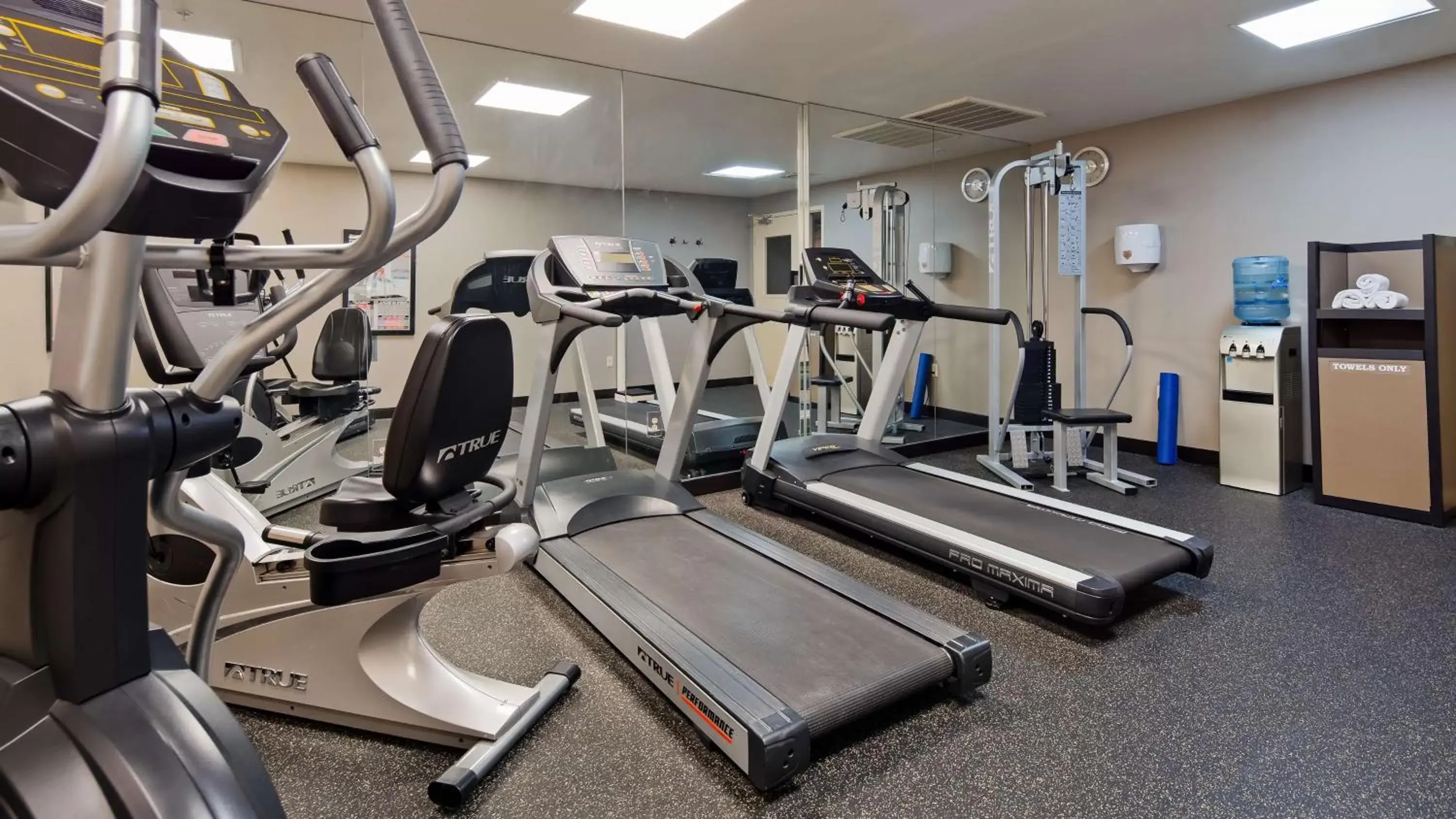 Fitness centre/facilities, Fitness Center/Facilities in Best Western Plus North Las Vegas Inn & Suites
