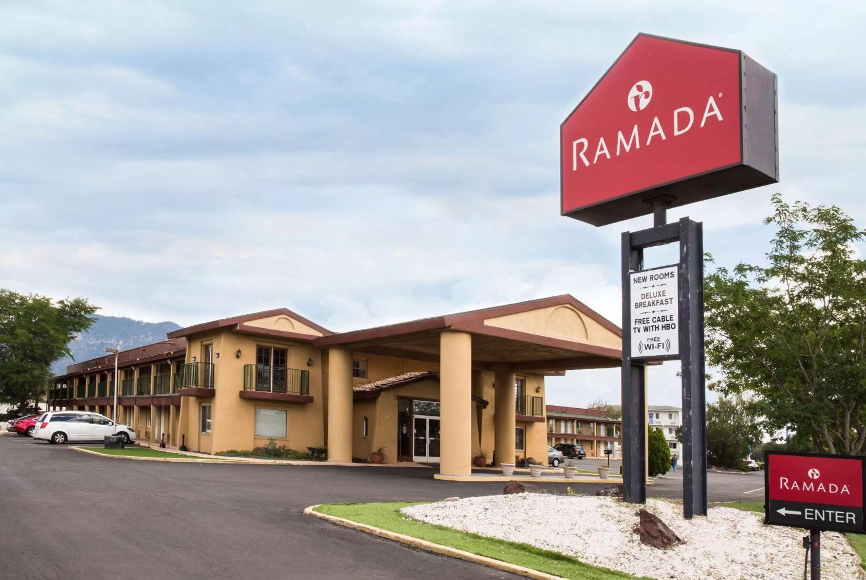 Property building in Ramada by Wyndham Flagstaff East