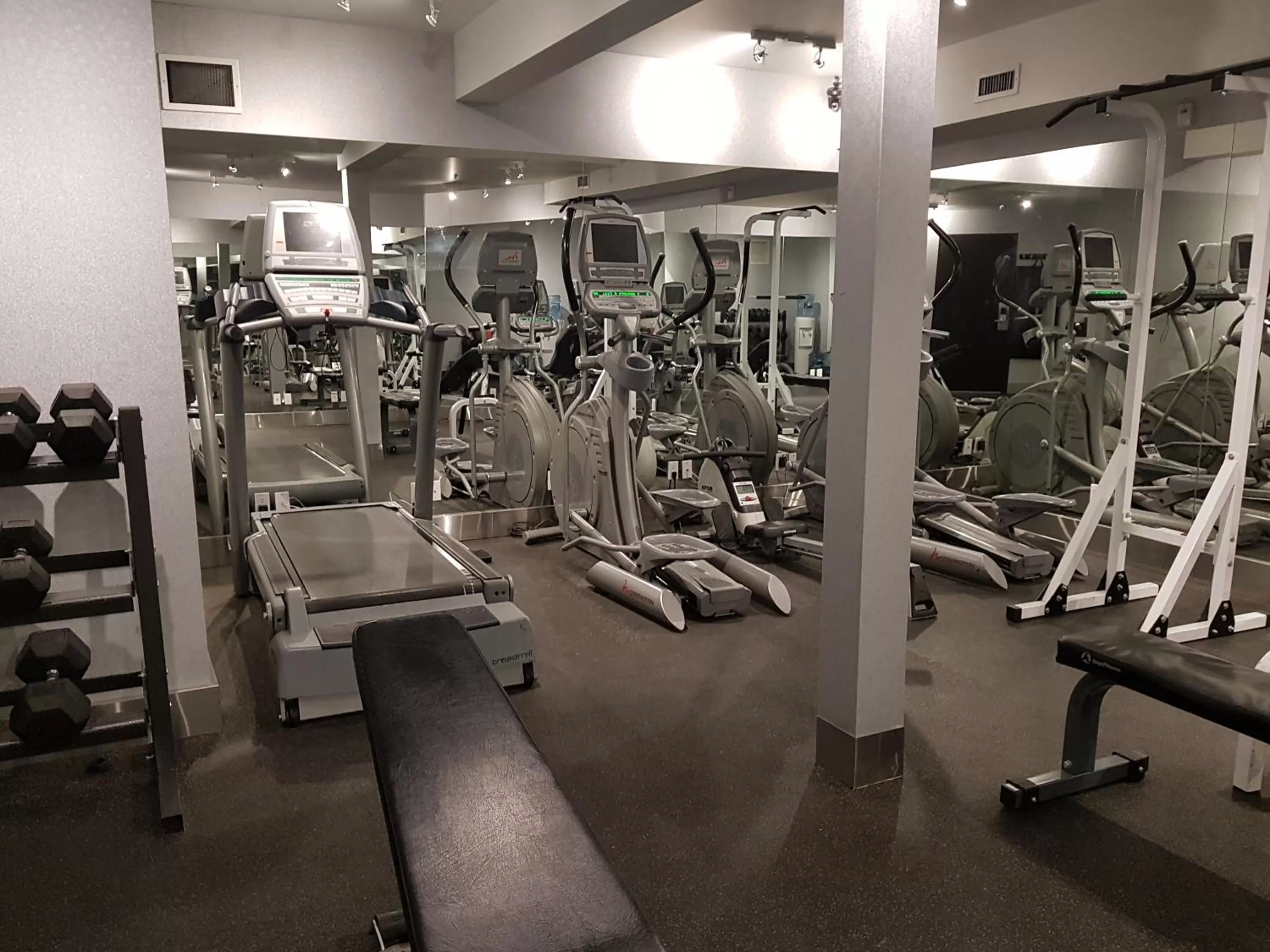 Fitness centre/facilities in Paradise Resort Club and Spa