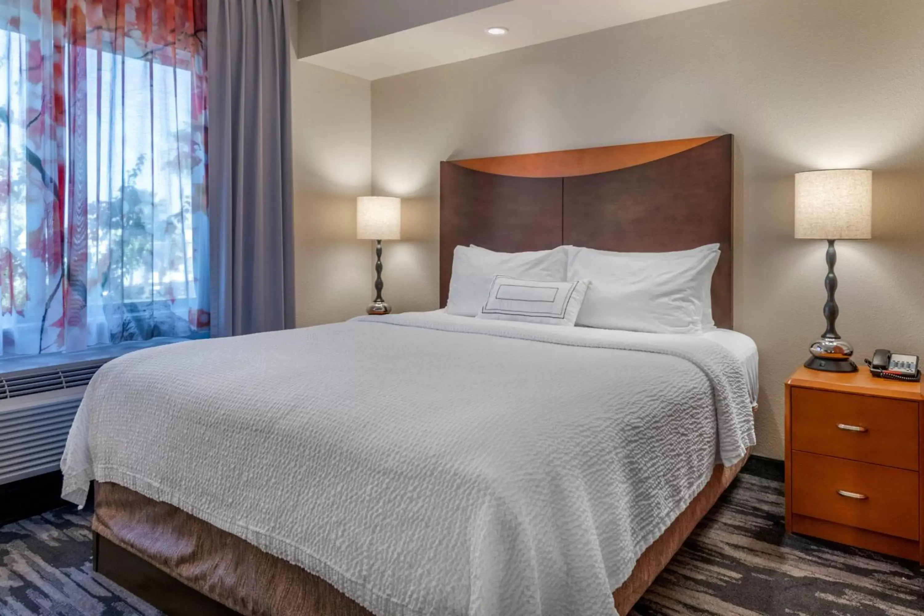 Bedroom, Bed in Fairfield Inn and Suites Holiday Tarpon Springs