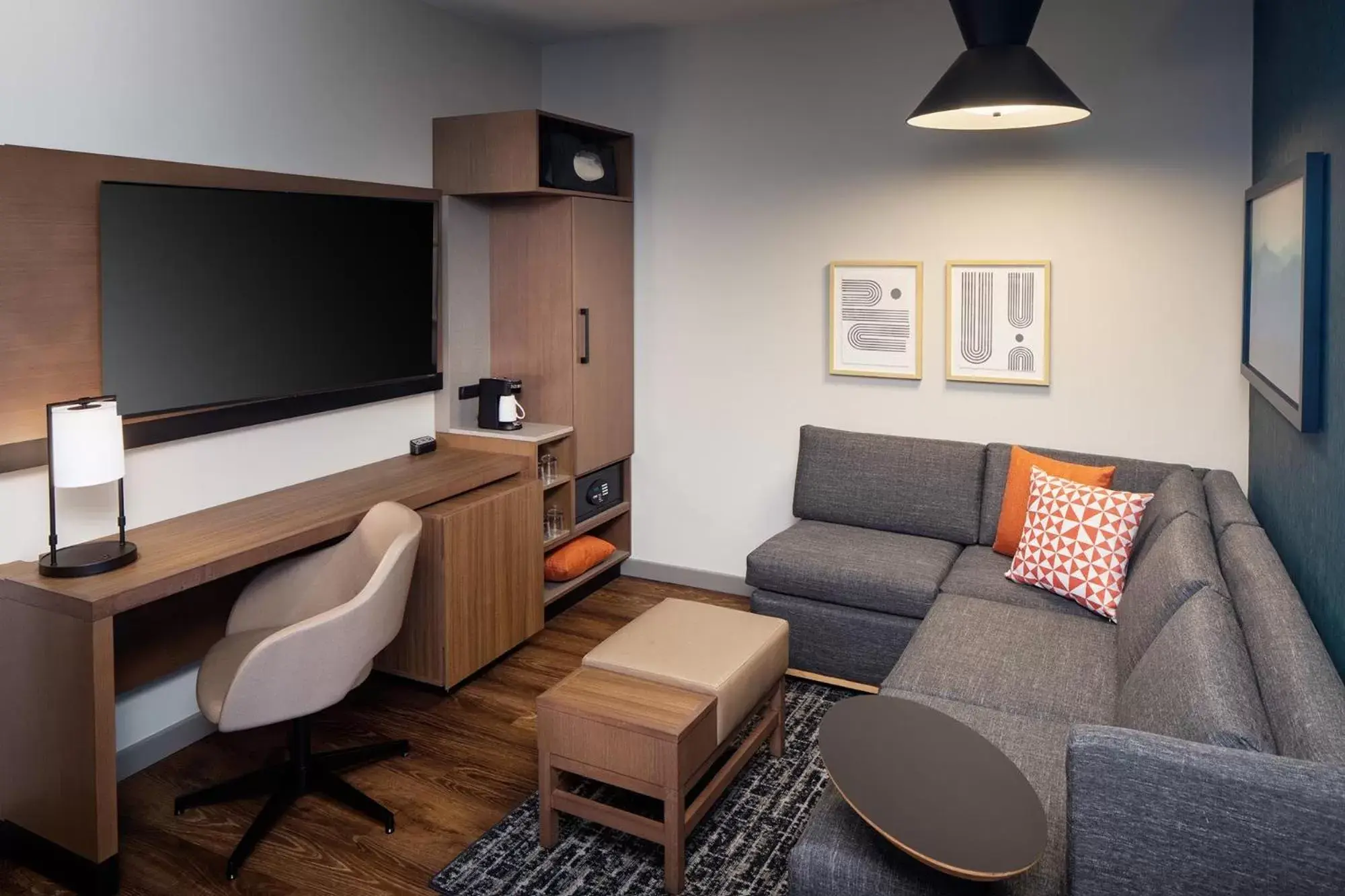 Queen Room with Two Queen Beds and Roll-In Shower - Disability Access in Hyatt Place Harrisonburg Queen Room with Two Queen Beds and Roll-In Shower - Disability Access in Hyatt Place Harrisonburg