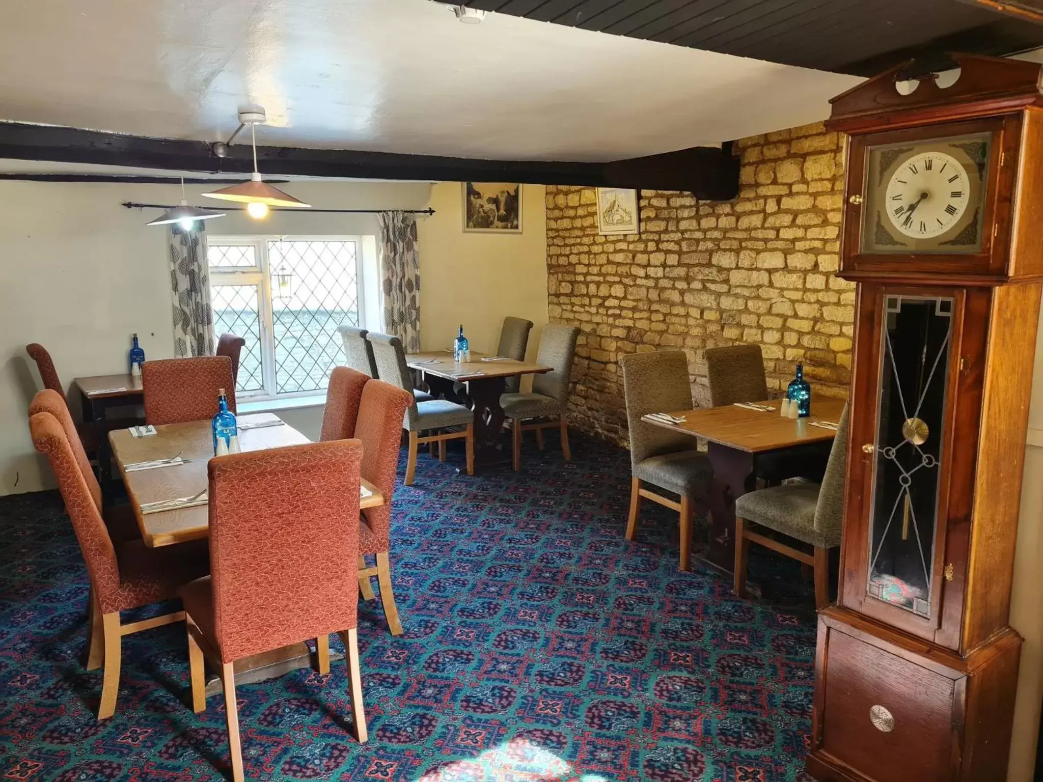 Dining area, Restaurant/Places to Eat in The Blue Cow