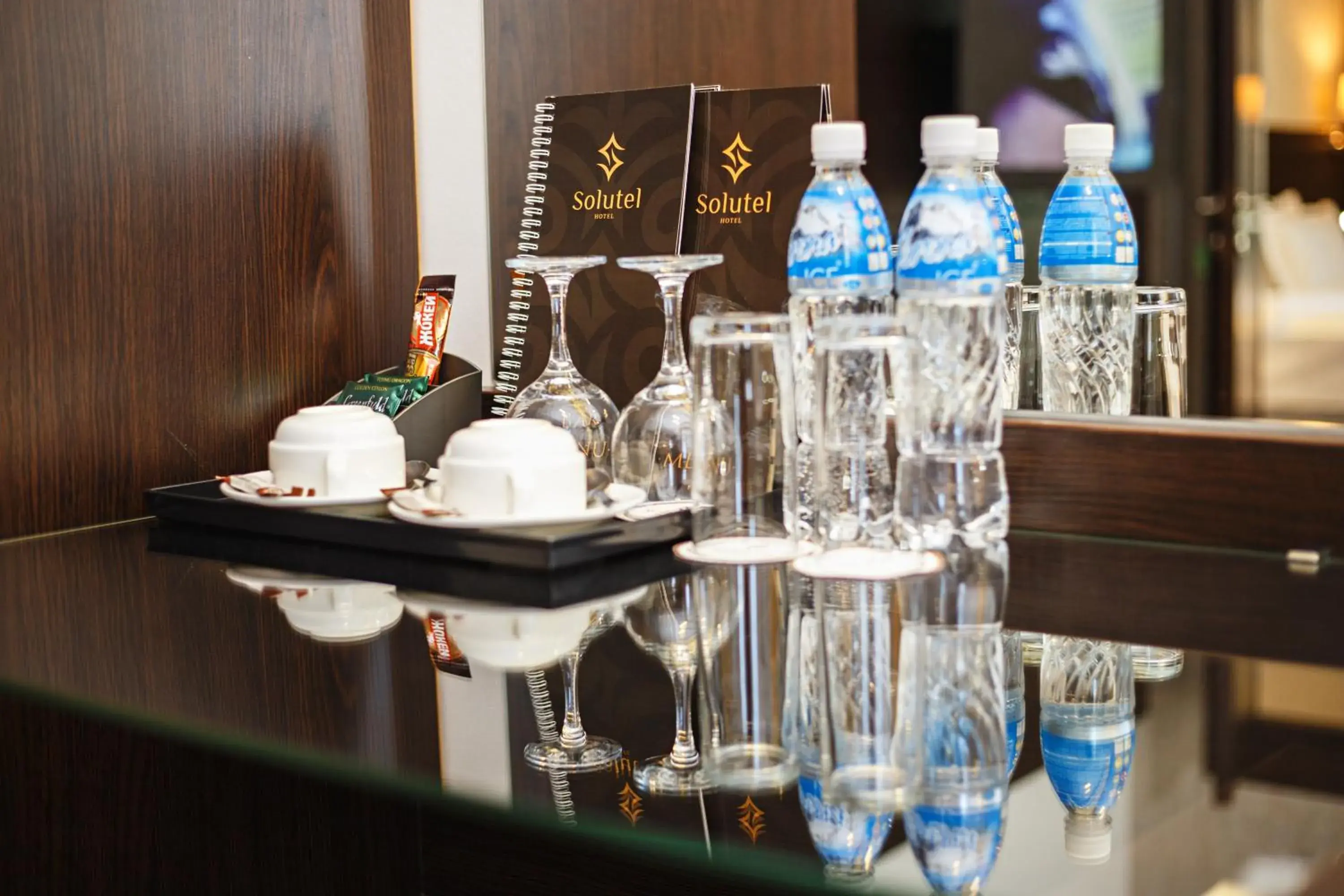 Coffee/tea facilities, Restaurant/Places to Eat in Solutel Hotel