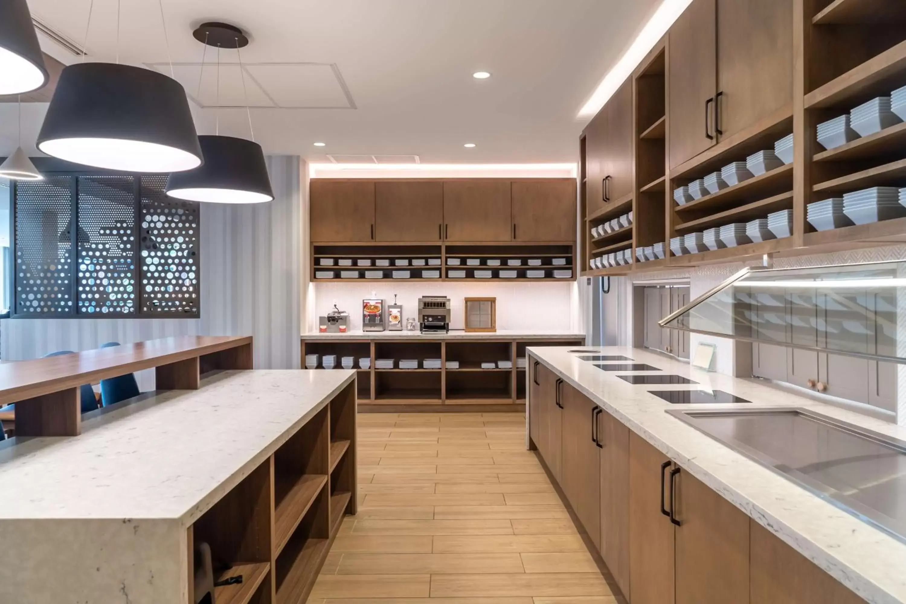 Restaurant/places to eat in Hyatt Place Gainesville Downtown Restaurant/places to eat in Hyatt Place Gainesville Downtown