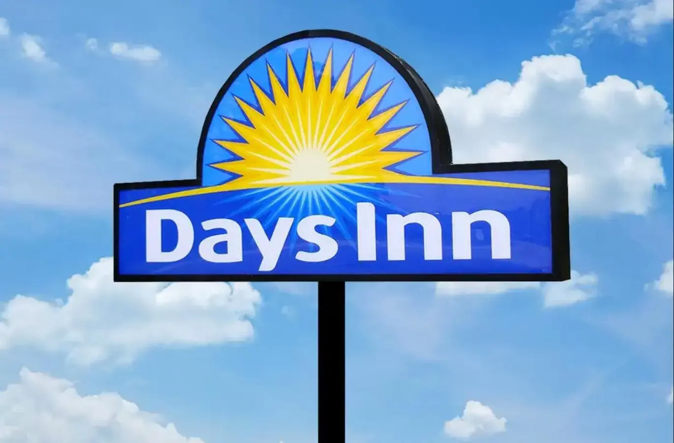 Logo/Certificate/Sign in Oceanside Inn & Suites, a Days Inn by Wyndham