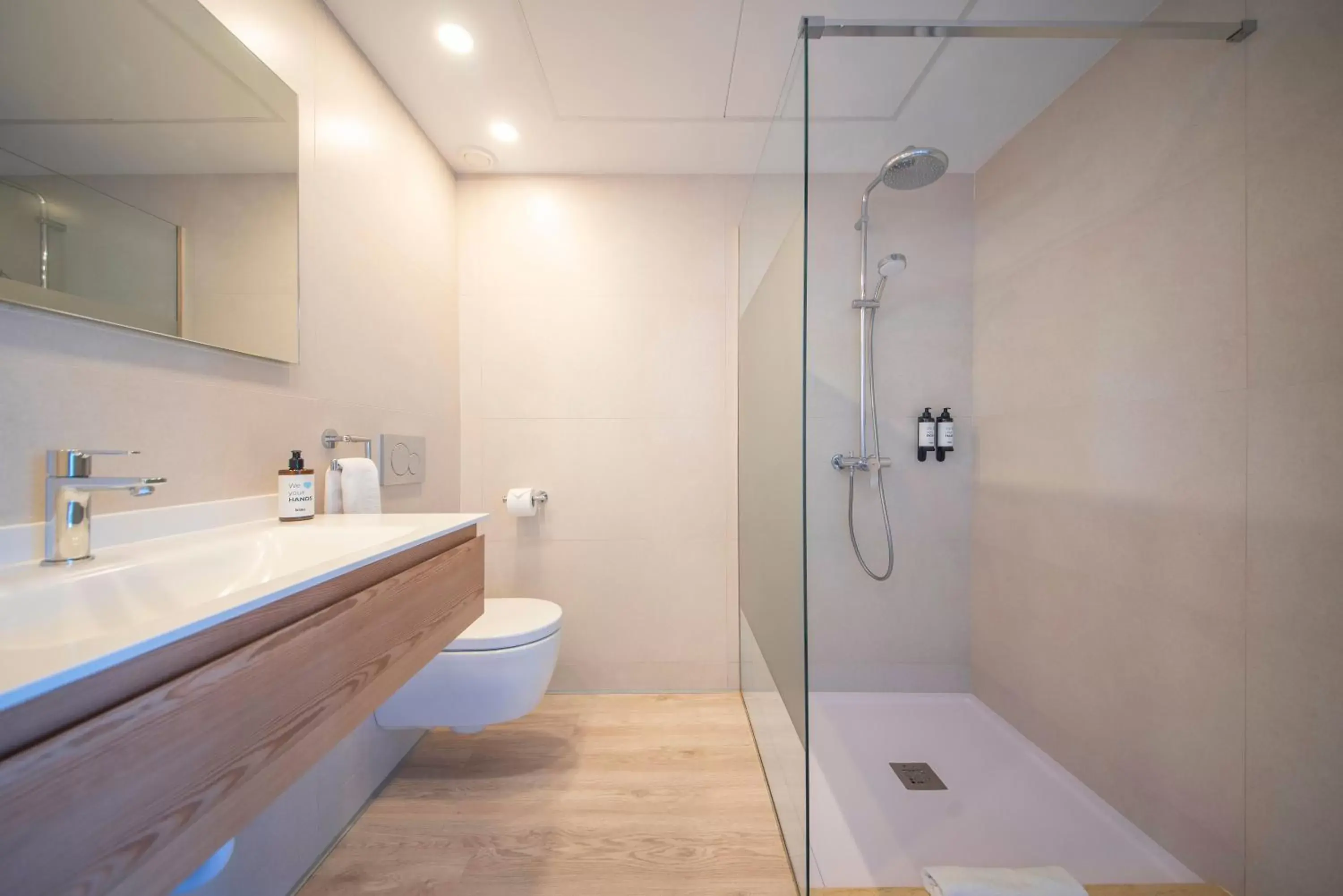 Shower, Bathroom in Blau Colònia Sant Jordi