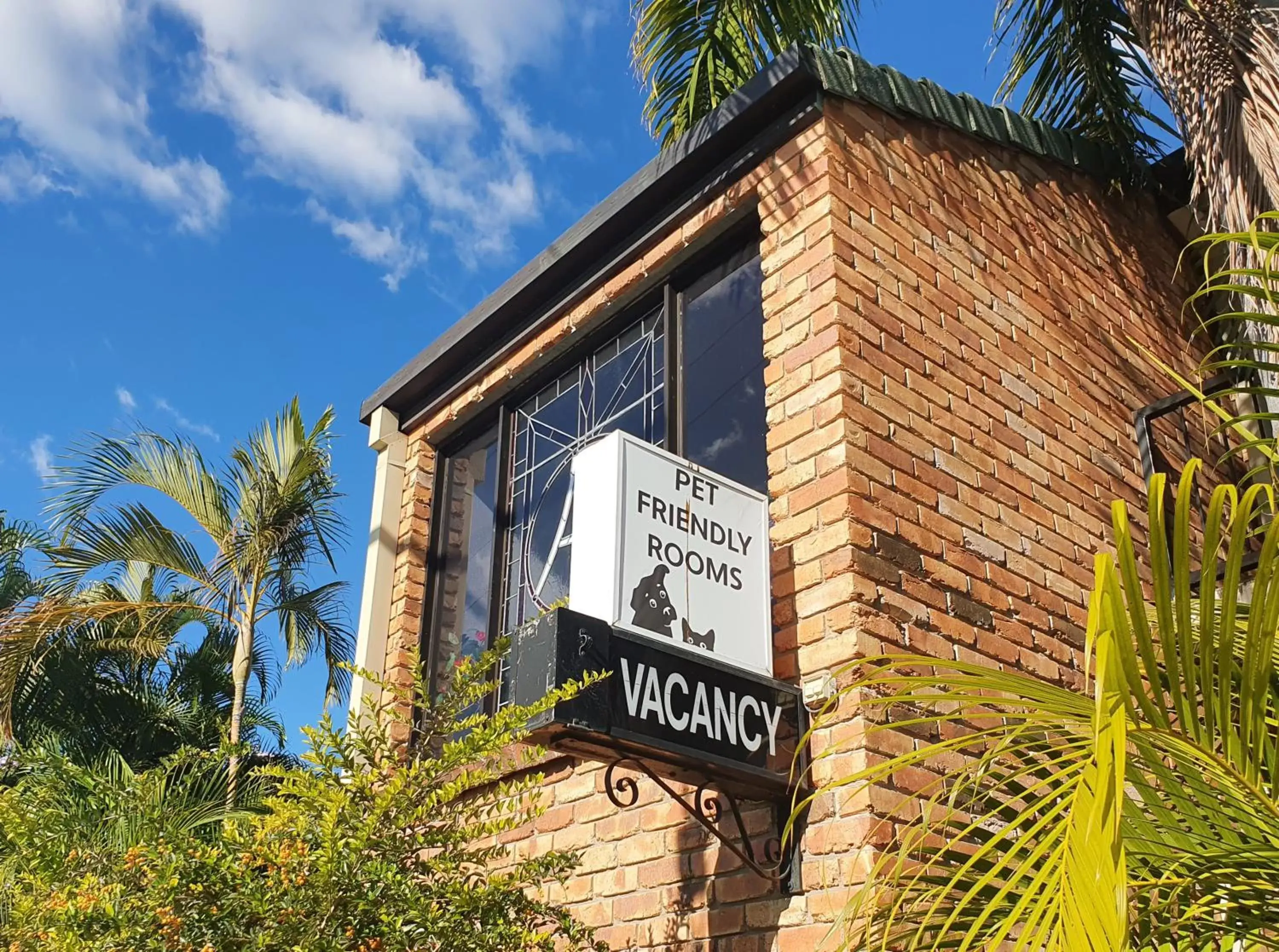 Property Building in Archer Park Motel