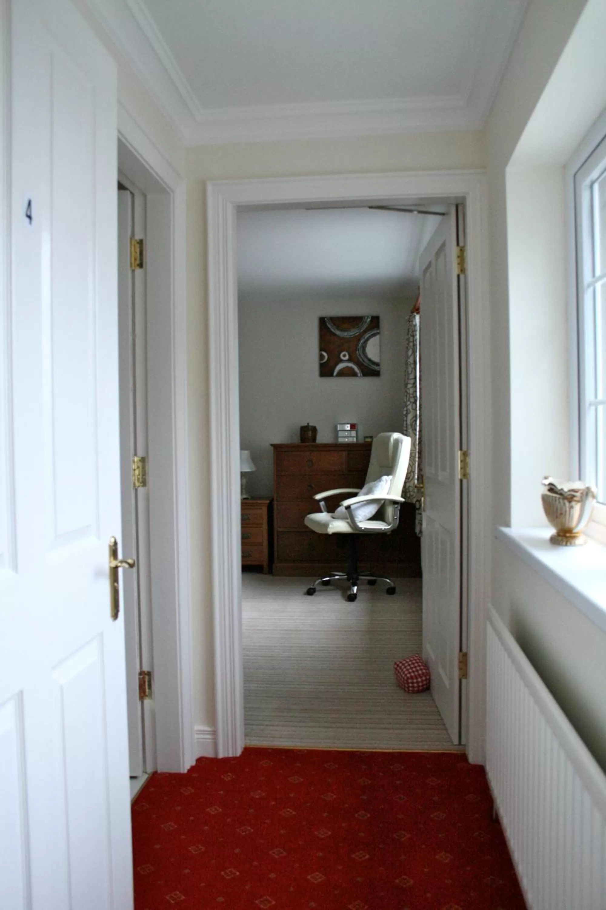 Bedroom, Bathroom in Ballyharvey B&B
