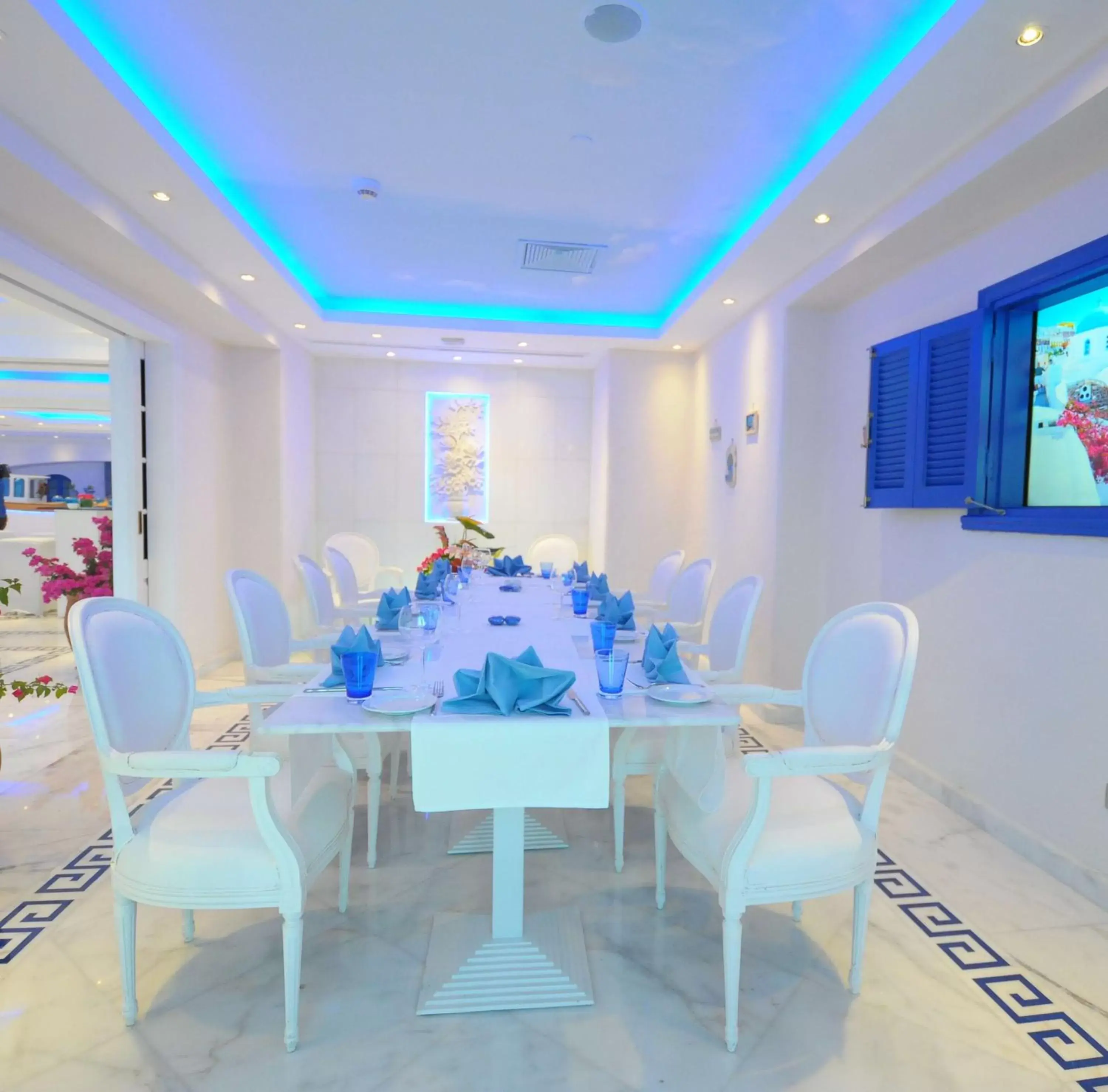 Restaurant/places to eat, Banquet Facilities in Hilton Alexandria Corniche