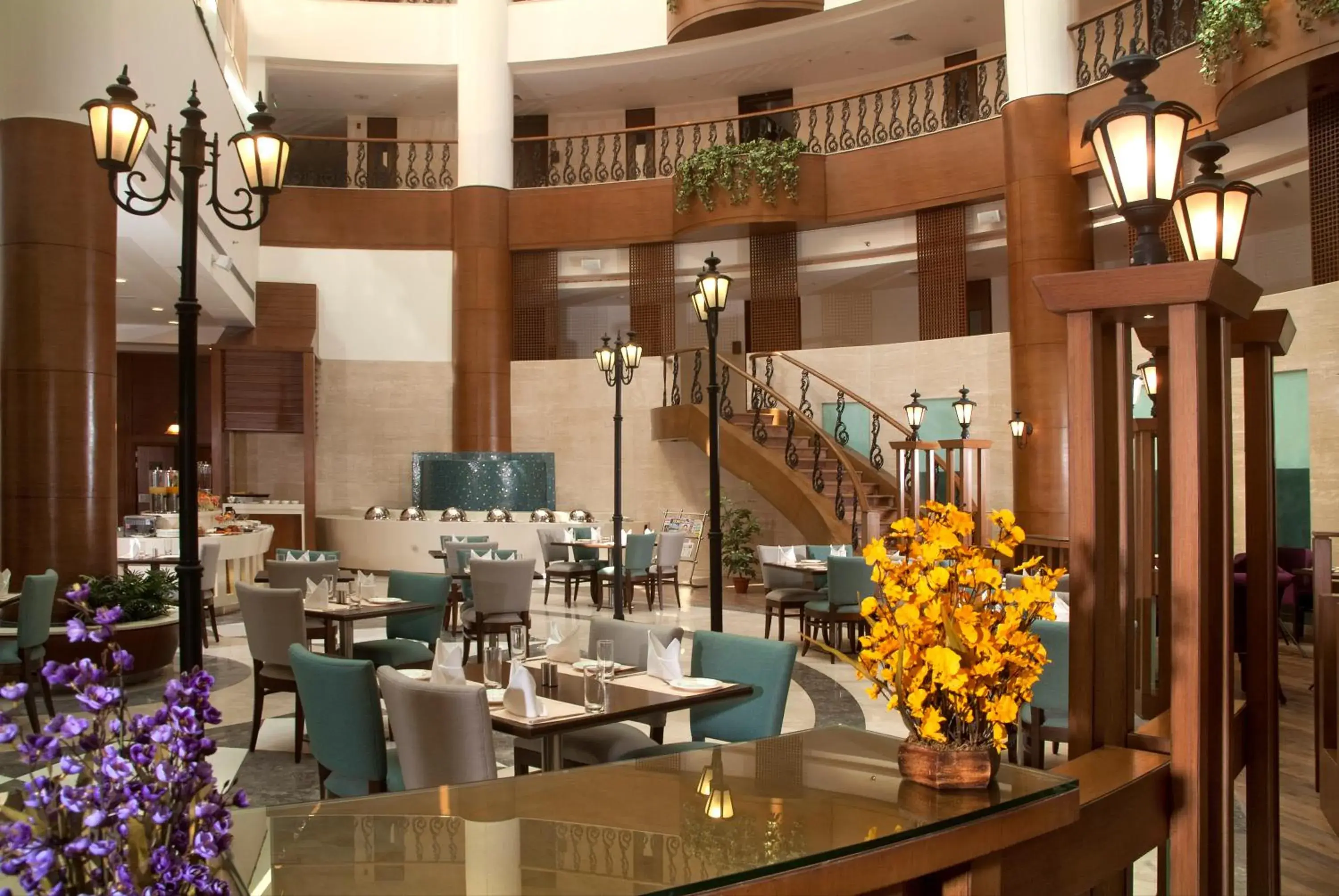 Restaurant/places to eat in Savoy Suites Greater Noida Restaurant/places to eat in Savoy Suites Greater Noida