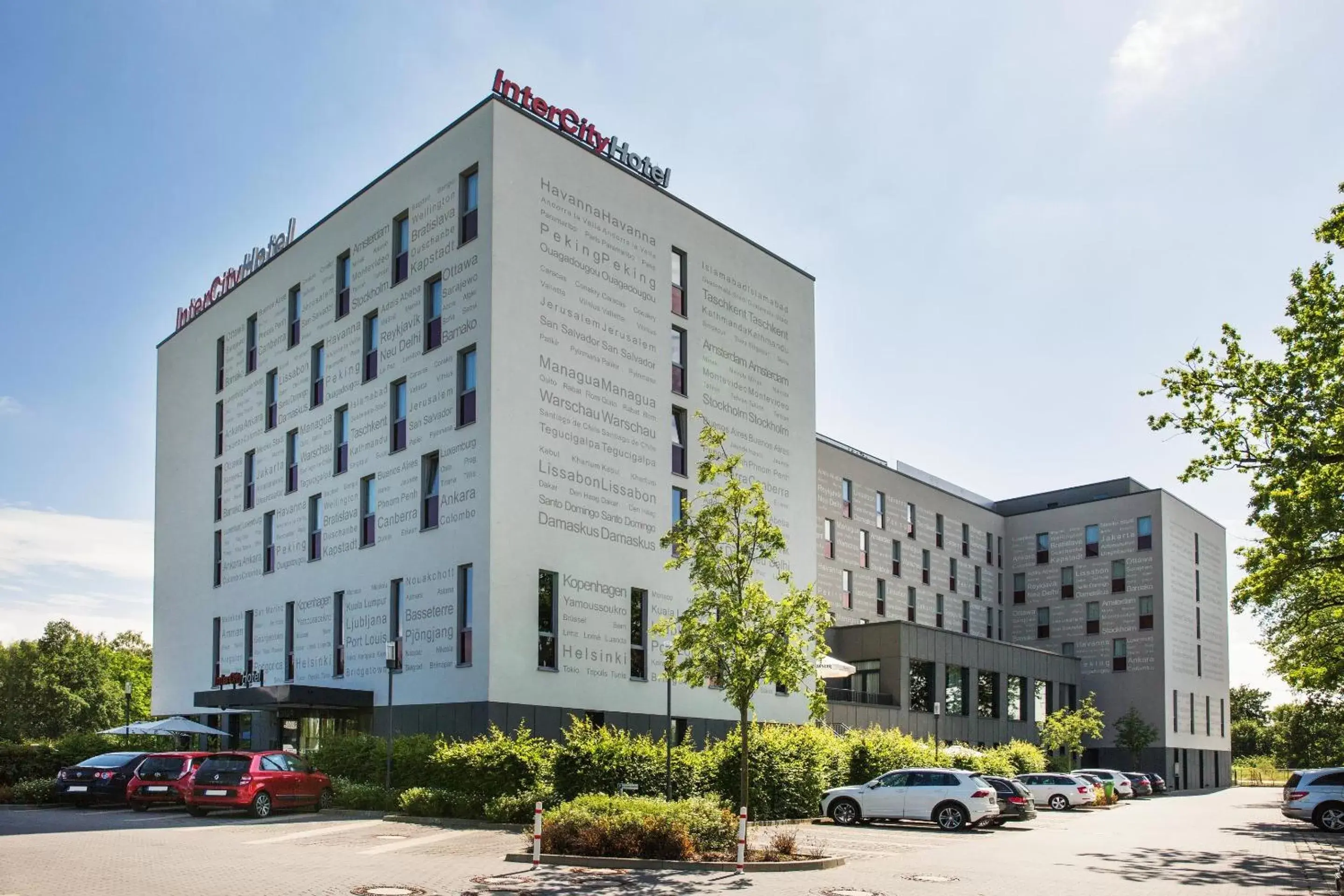 Property building in IntercityHotel Berlin Airport Area North Property building in IntercityHotel Berlin Airport Area North