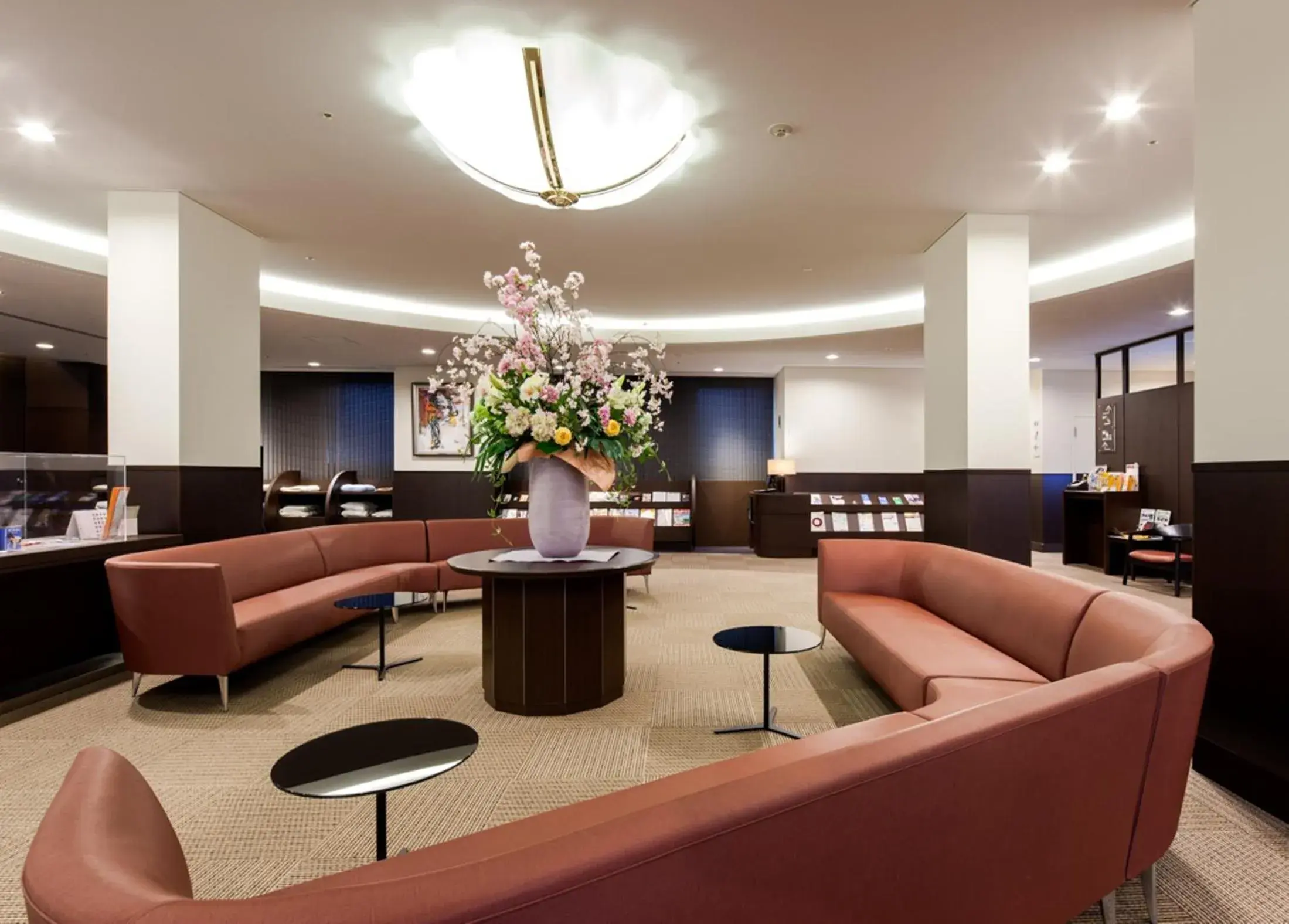 Decorative detail, Lounge/Bar in Daiwa Roynet Hotel Wakayama Castle
