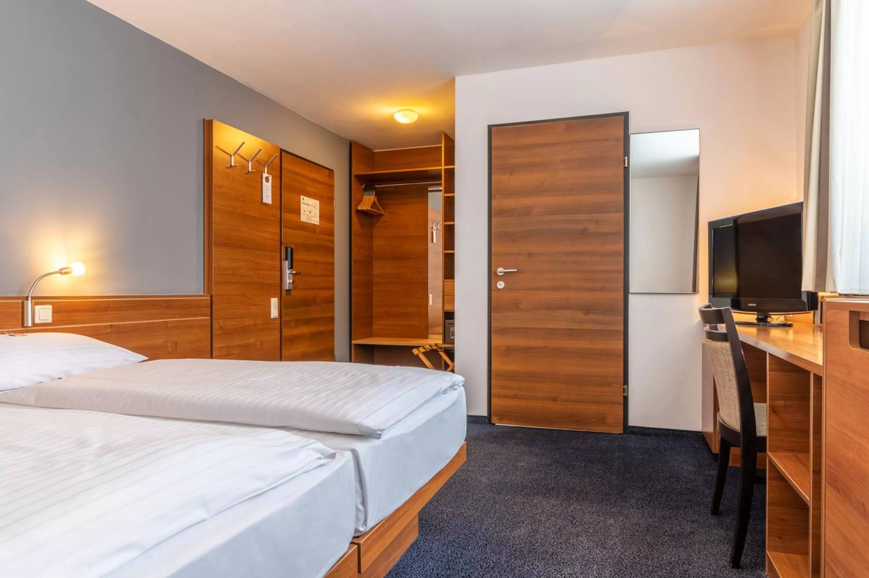 Photo of the whole room, Bed in Club Hotel am Kreischberg