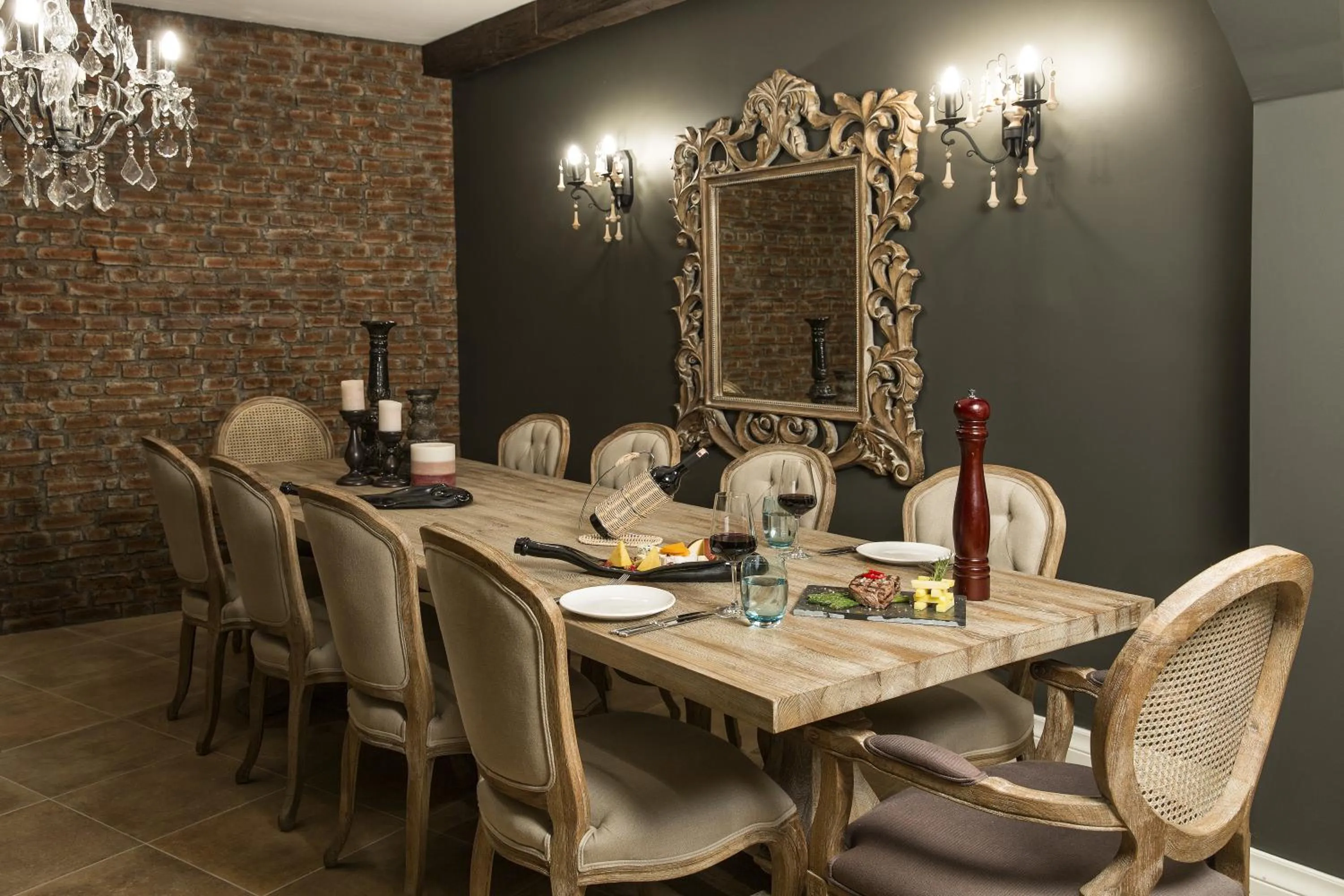 Restaurant/places to eat in Hotel Morione & Spa Center