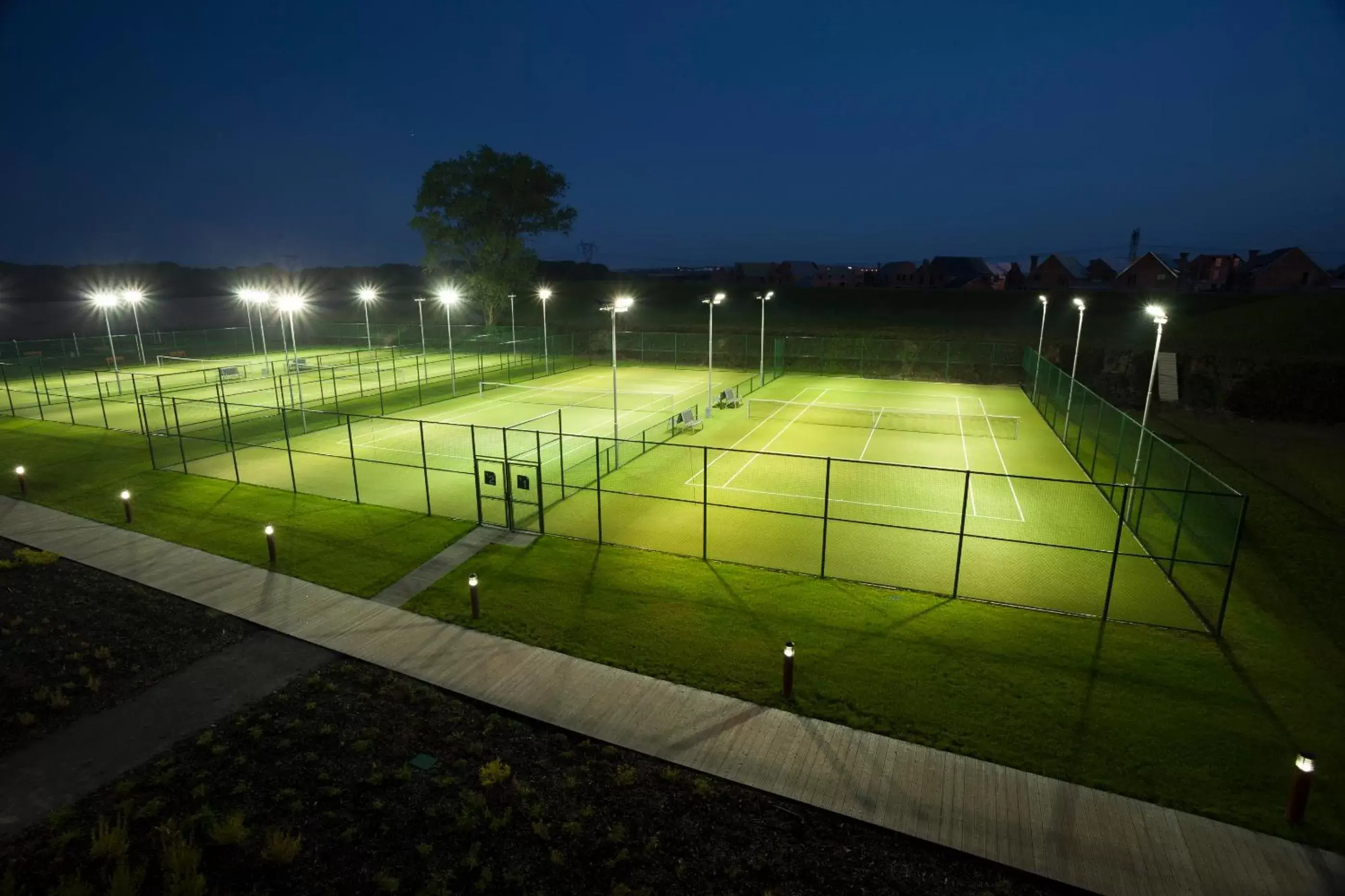 Tennis court, Other Activities in Park Holiday Congress & Wellness Hotel