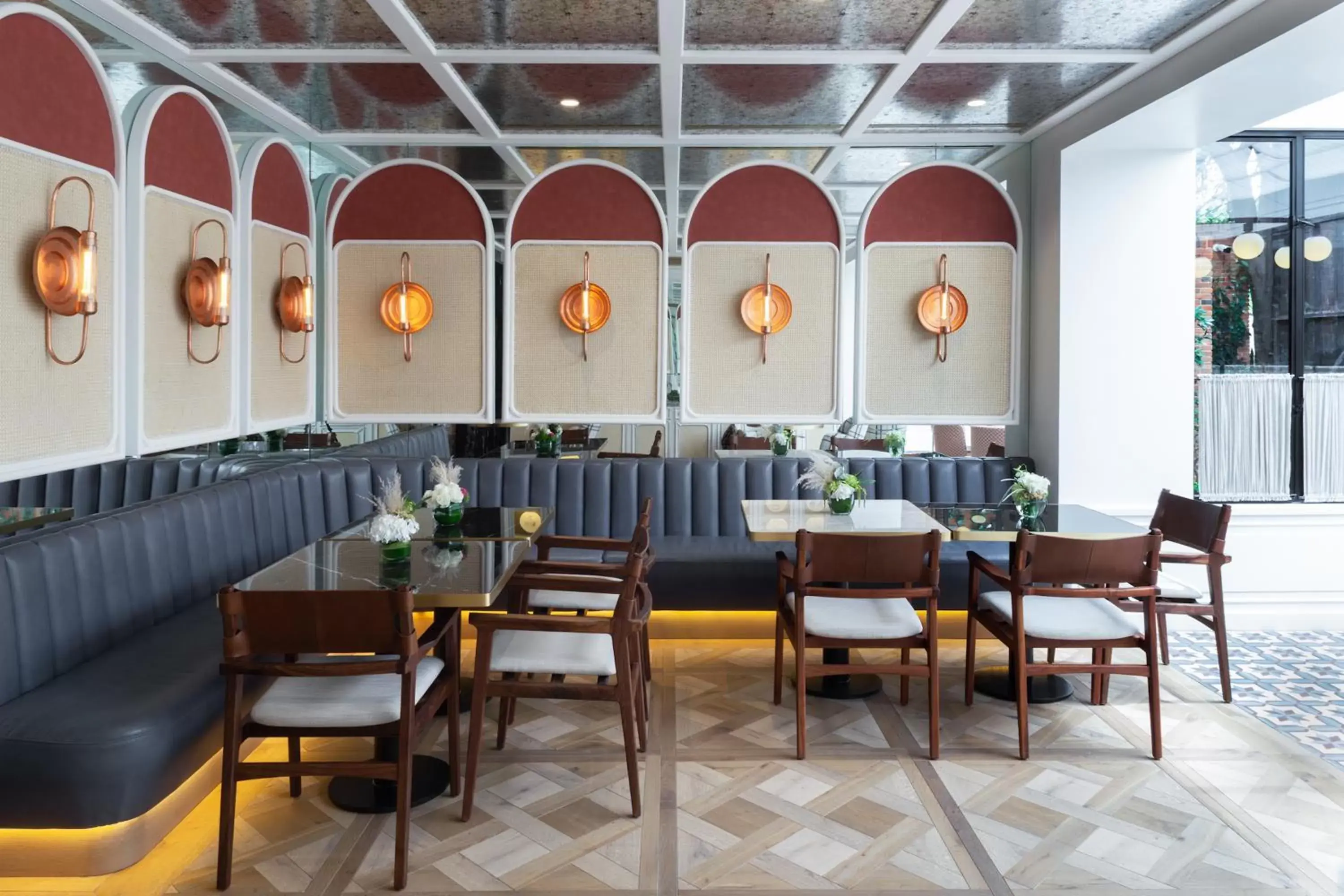 Restaurant/places to eat in The Alest Hotel Restaurant/places to eat in The Alest Hotel