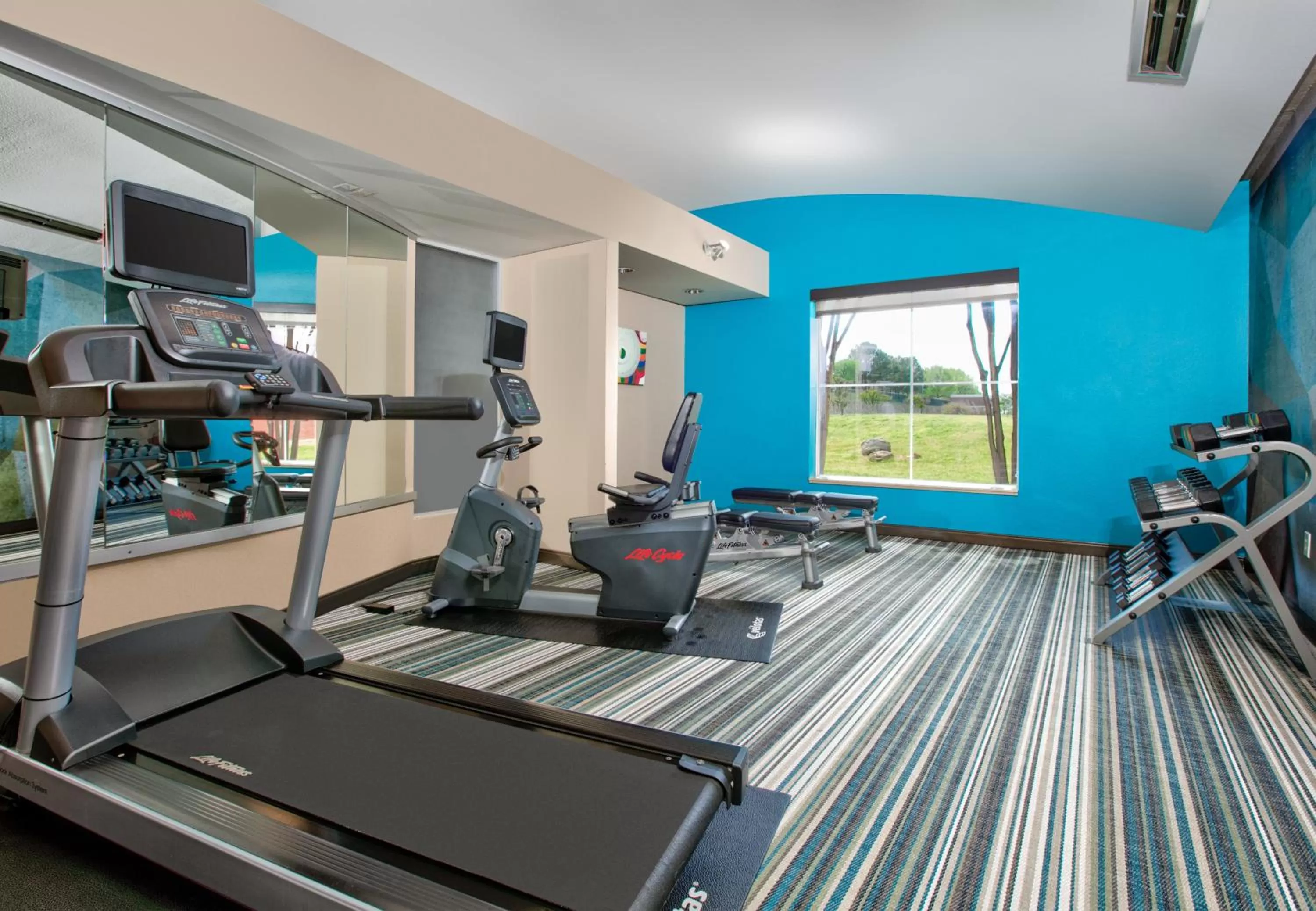 Fitness centre/facilities in Candlewood Suites Dallas Fort Worth South by IHG