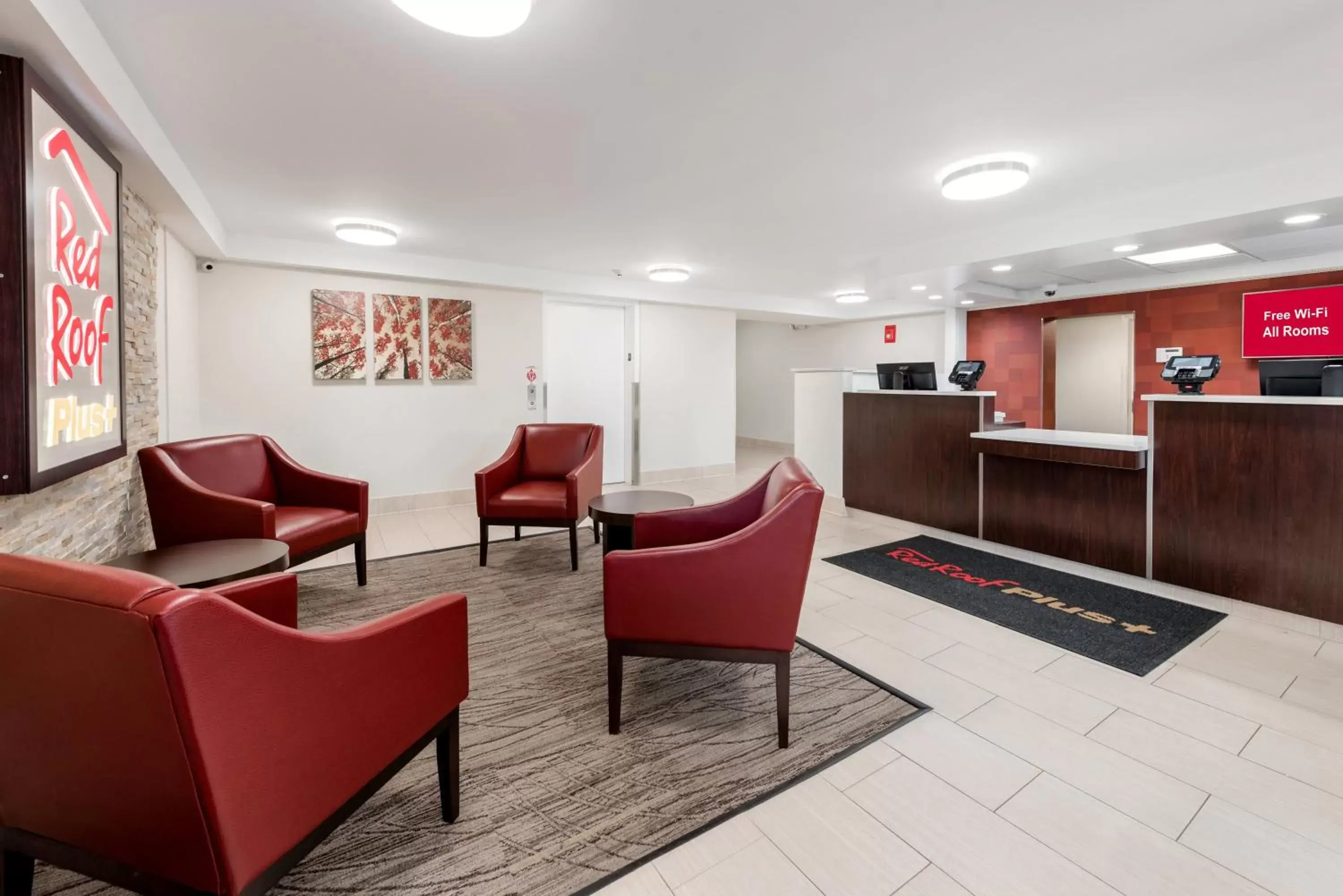 Lobby or reception, Lobby/Reception in Red Roof Inn PLUS+ Columbus - Worthington