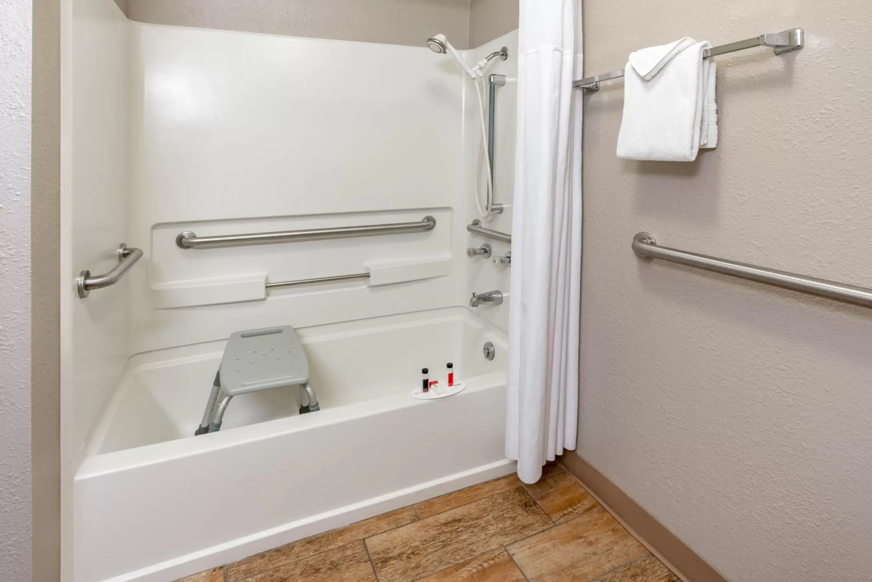Shower, Bathroom in Super 8 by Wyndham Cortez/Mesa Verde Area
