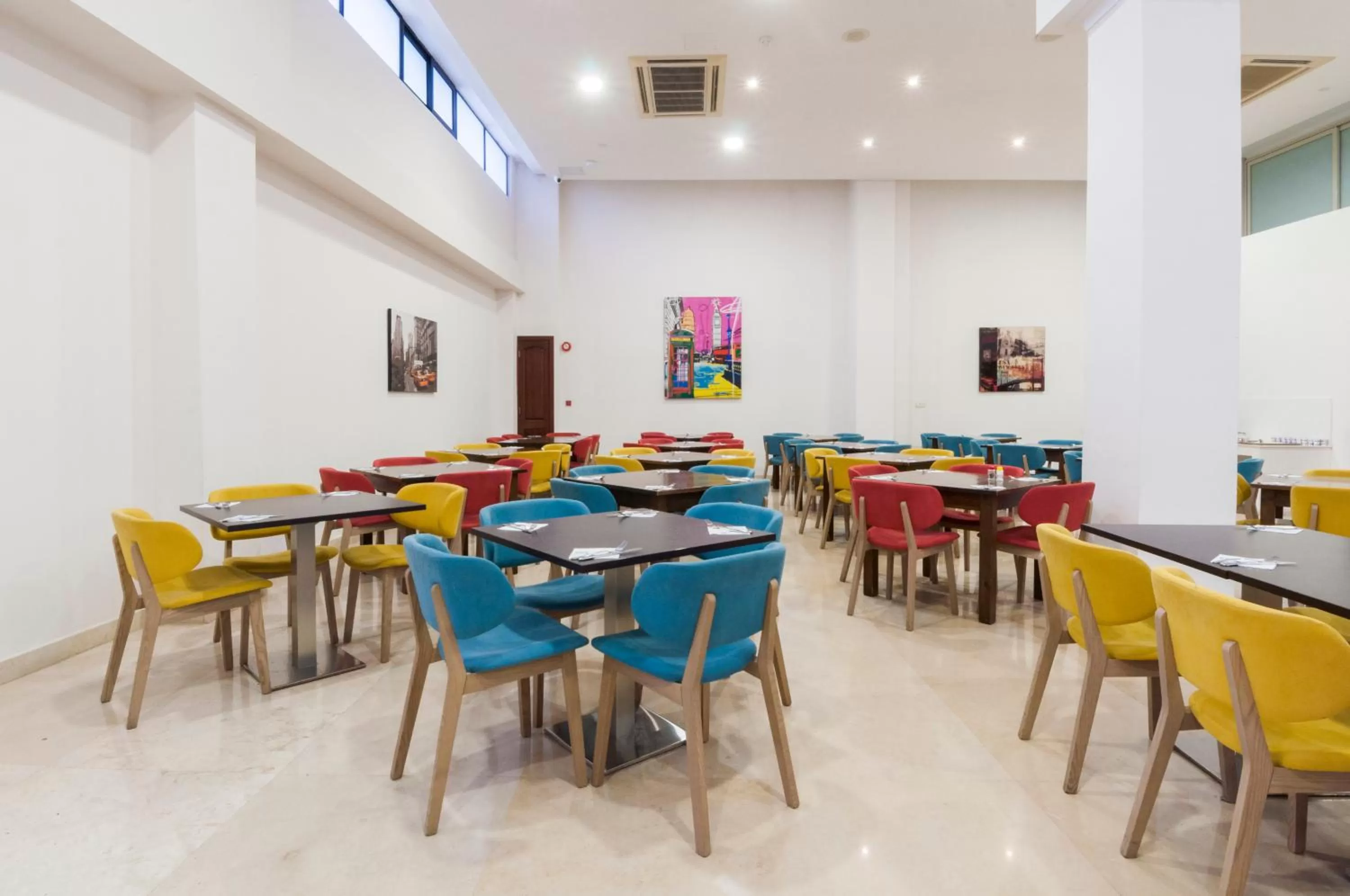Restaurant/places to eat in Sliema Hotel by ST Hotels